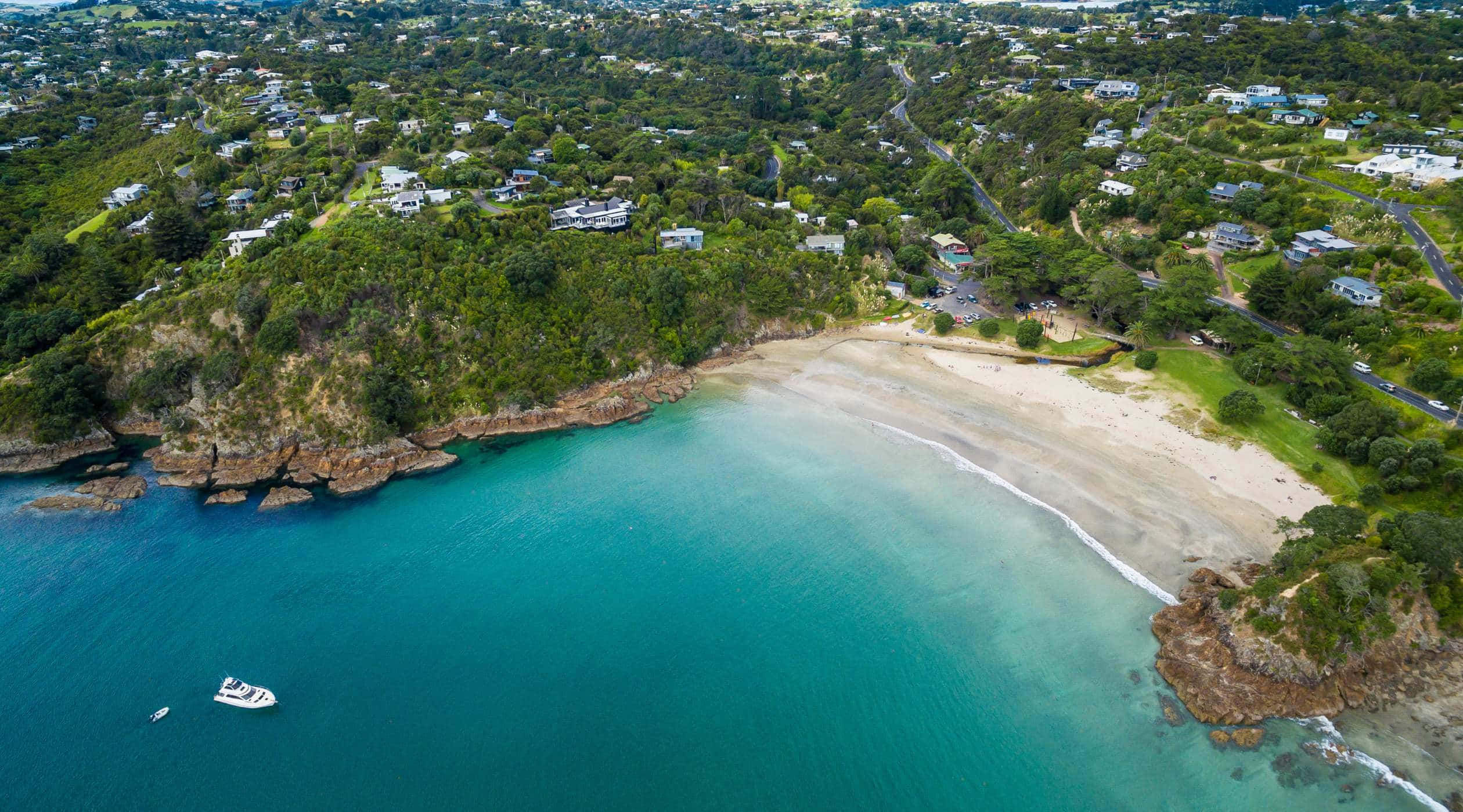 Waiheke Island, crescent beach, turquoise waters, Full HD Desktop Wallpaper