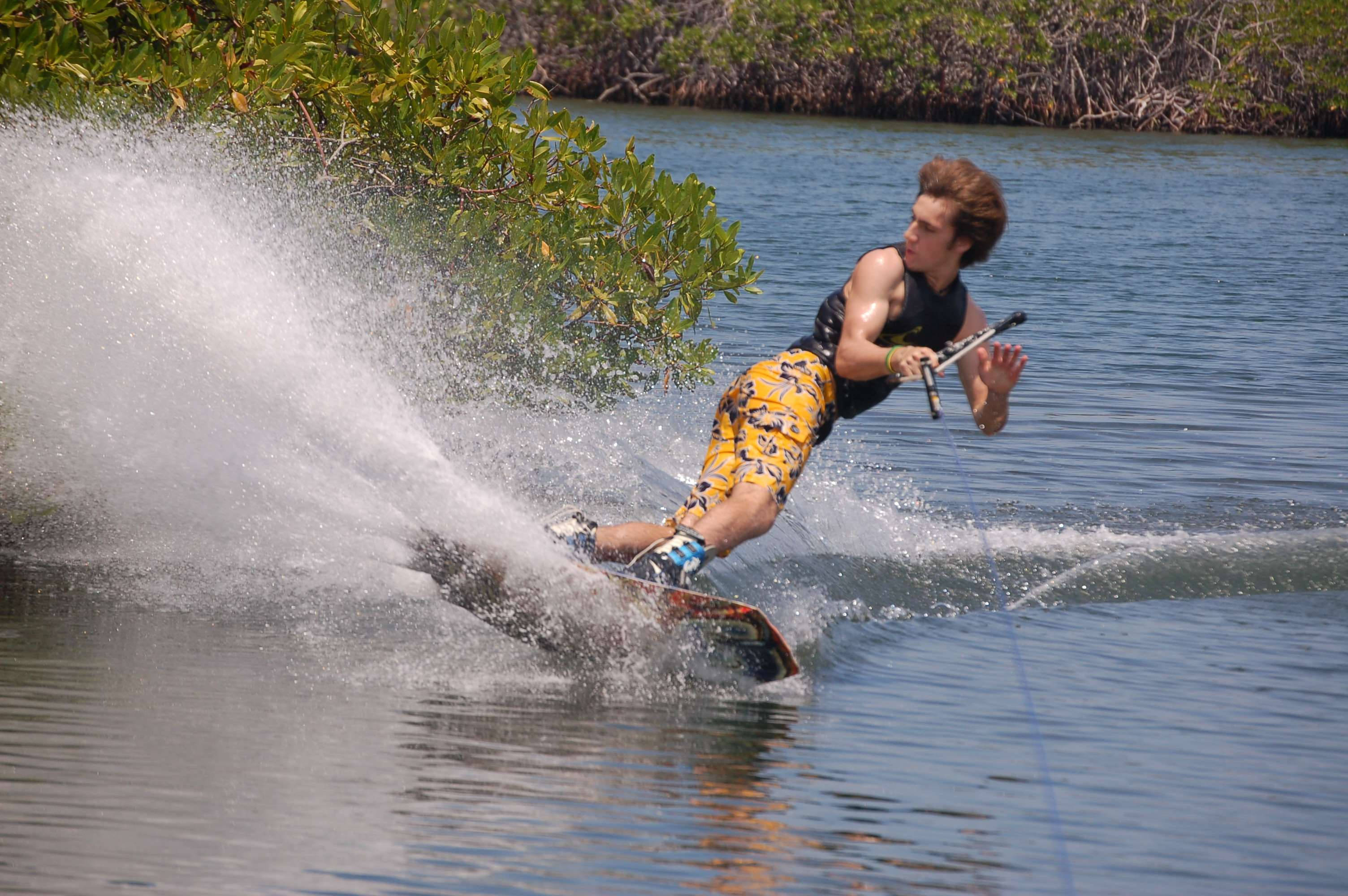 man, wakeboarding, calm water, 2K Desktop Wallpaper