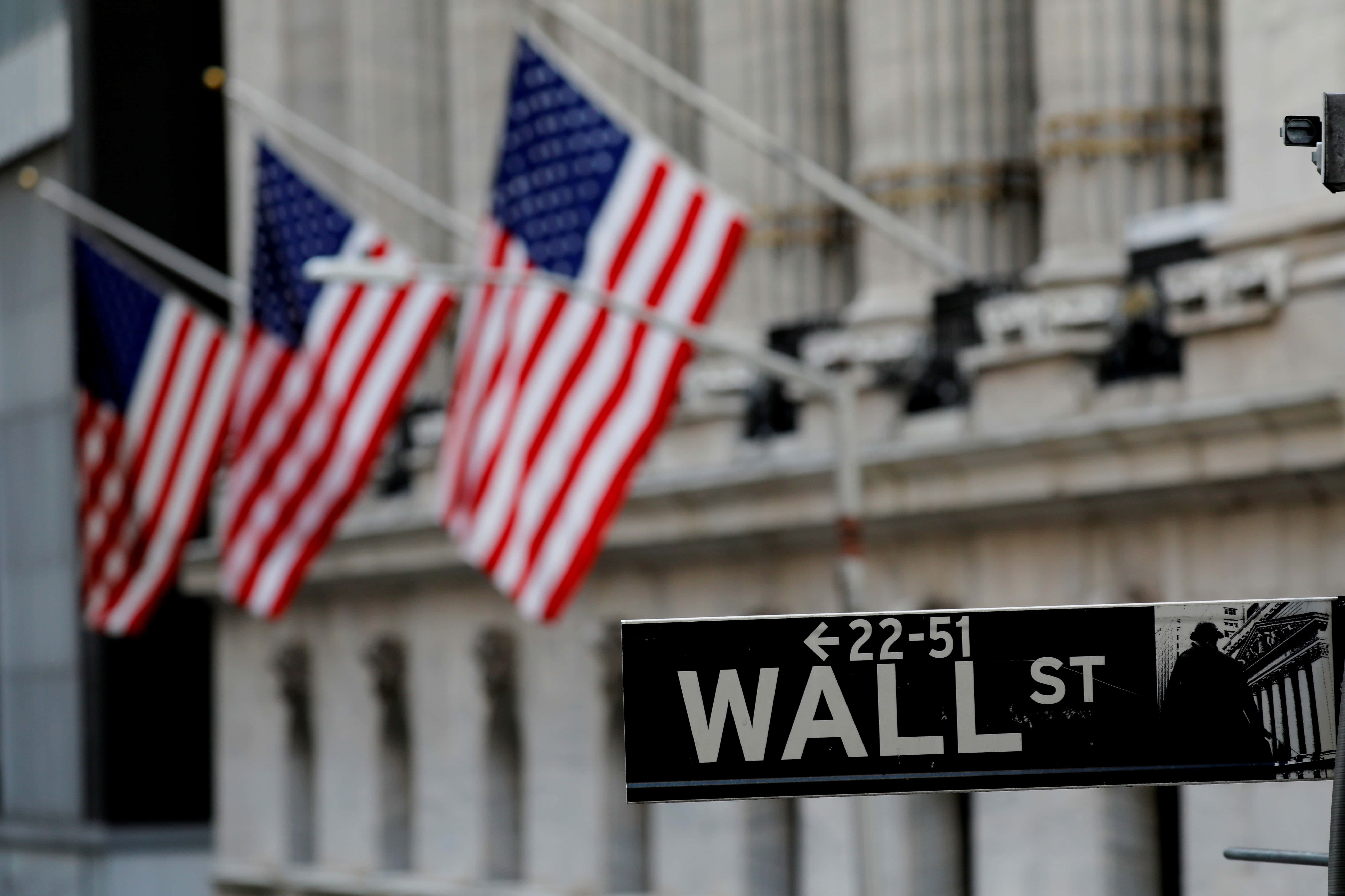 Wall Street, American flags, stone building facade, 5K Desktop Wallpaper