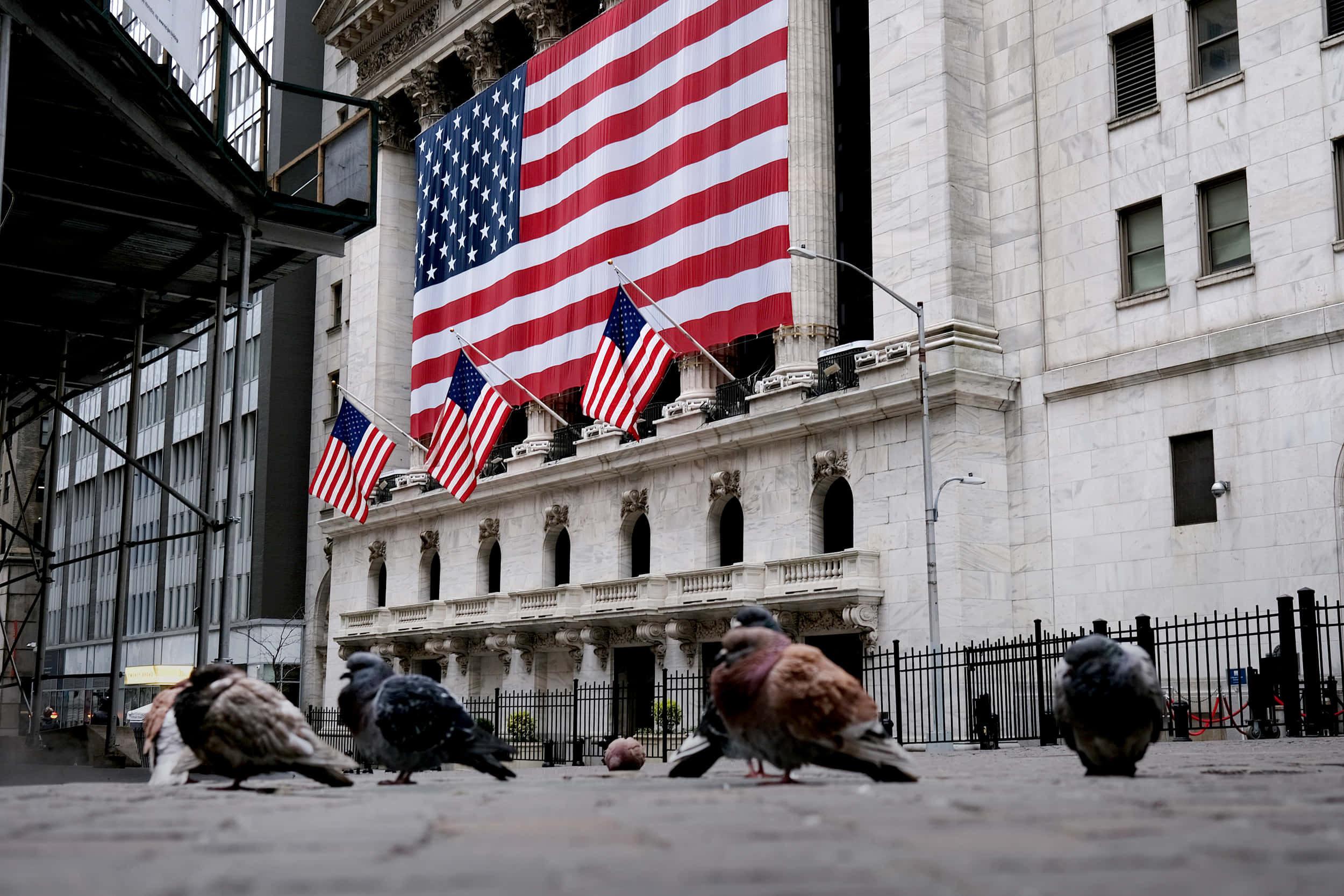 Wall Street, cobblestone street, neoclassical building, Full HD Desktop Wallpaper