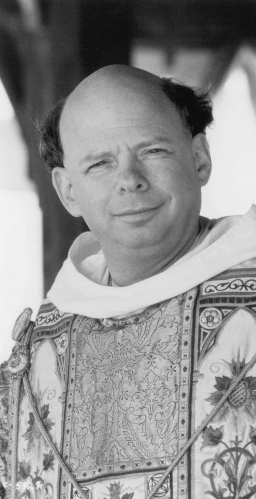 Wallace Shawn, bald man, ceremonial robes, Full HD Phone Wallpaper