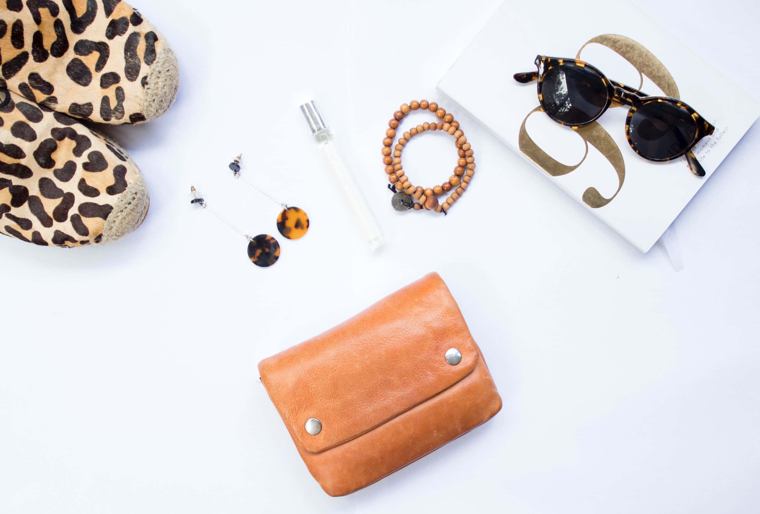 leopard print shoes, tortoiseshell sunglasses, tan leather wallet, Full HD Desktop Wallpaper