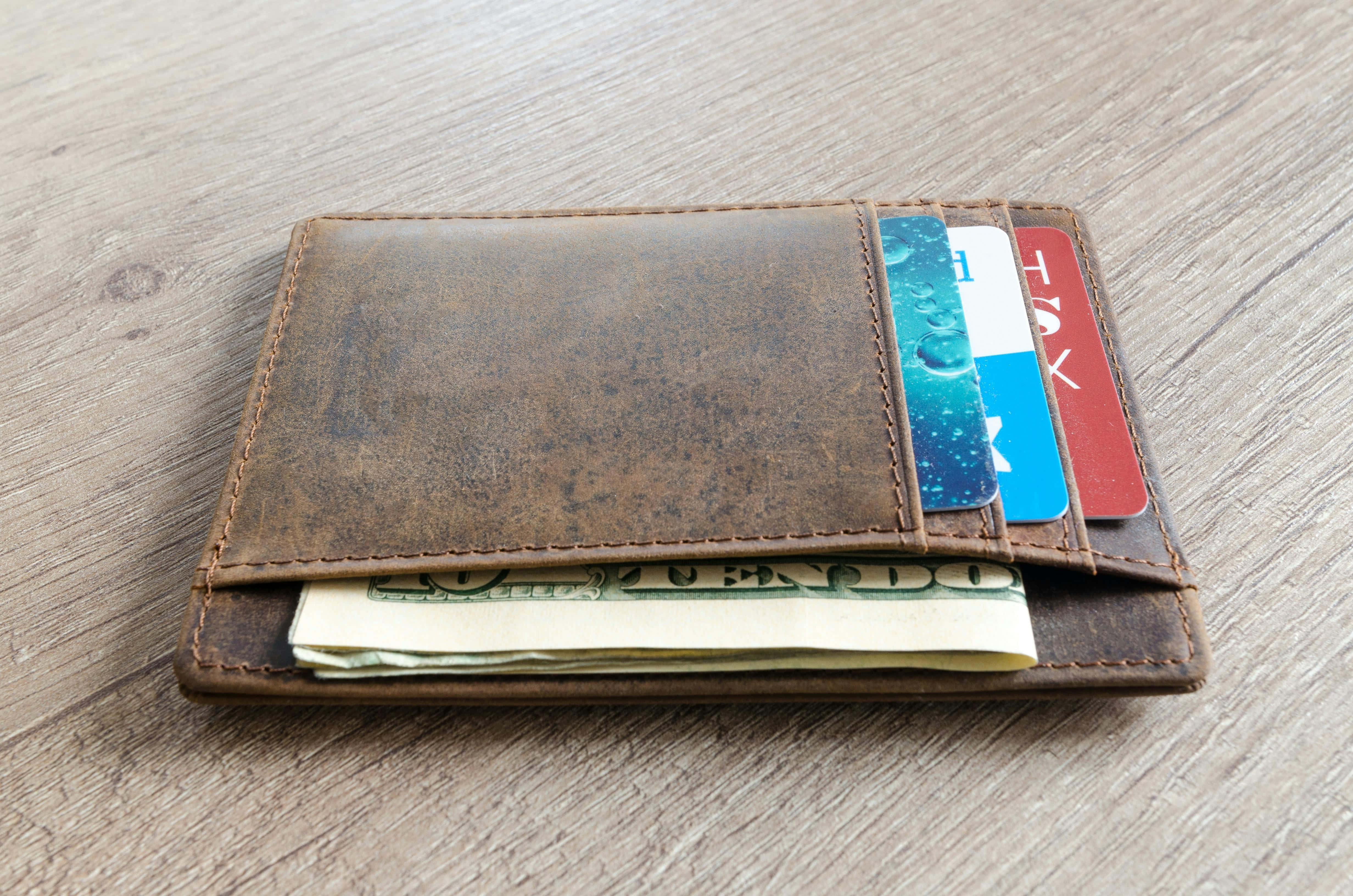 leather wallet, brown leather, cash, 4K Desktop Wallpaper