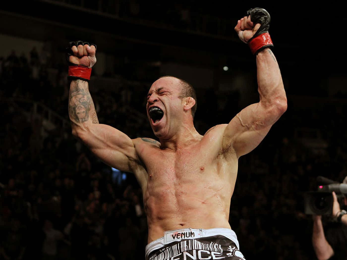 Wanderlei Silva, shirtless fighter, tattooed arms, HD Desktop Wallpaper