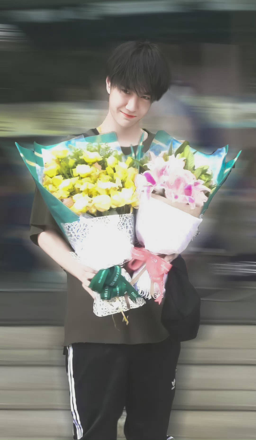 Wang Yibo, young smile, yellow and pink flowers, HD Phone Wallpaper
