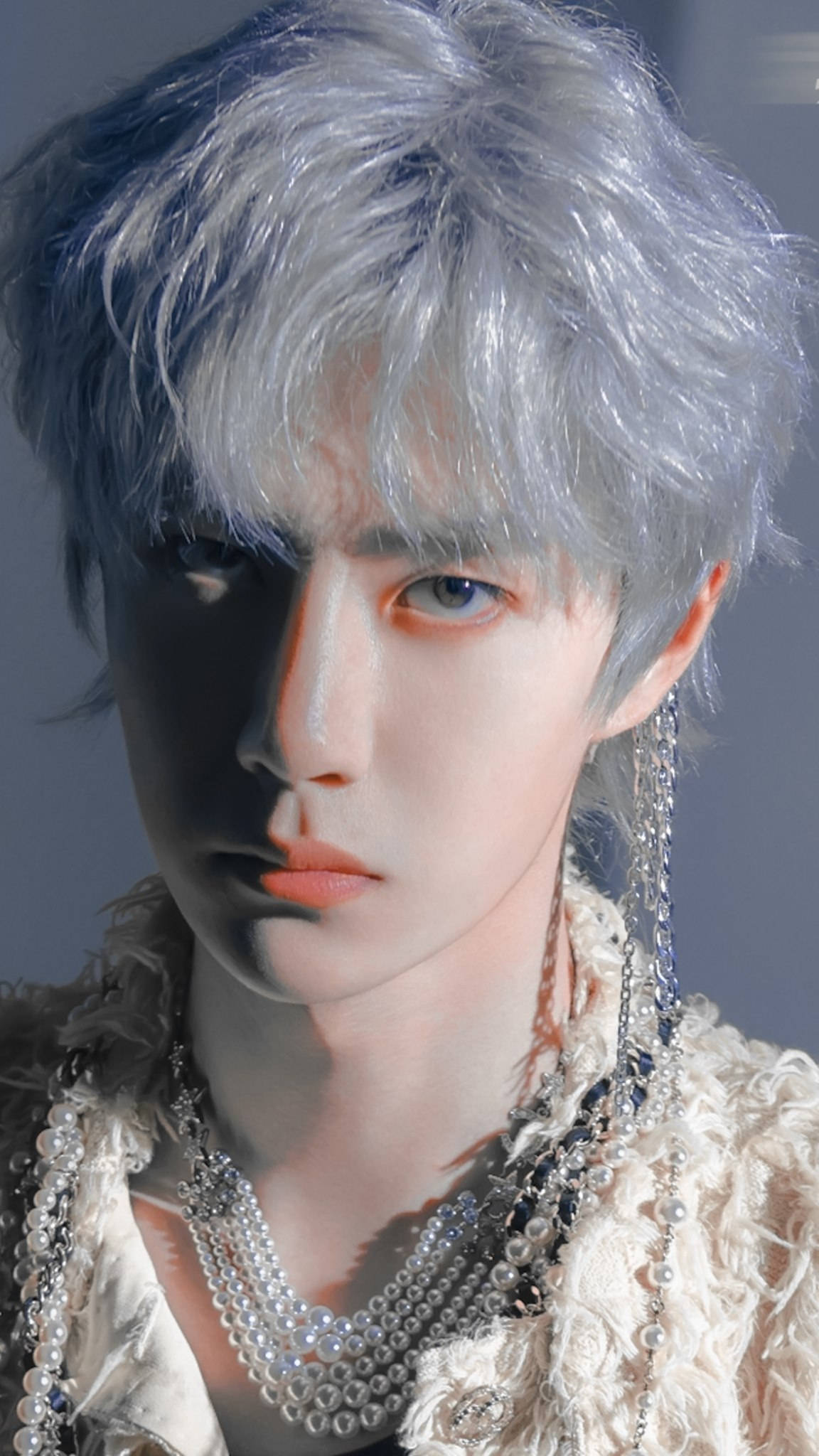 Wang Yibo, silver hair, blue eyes, Full HD Phone Wallpaper