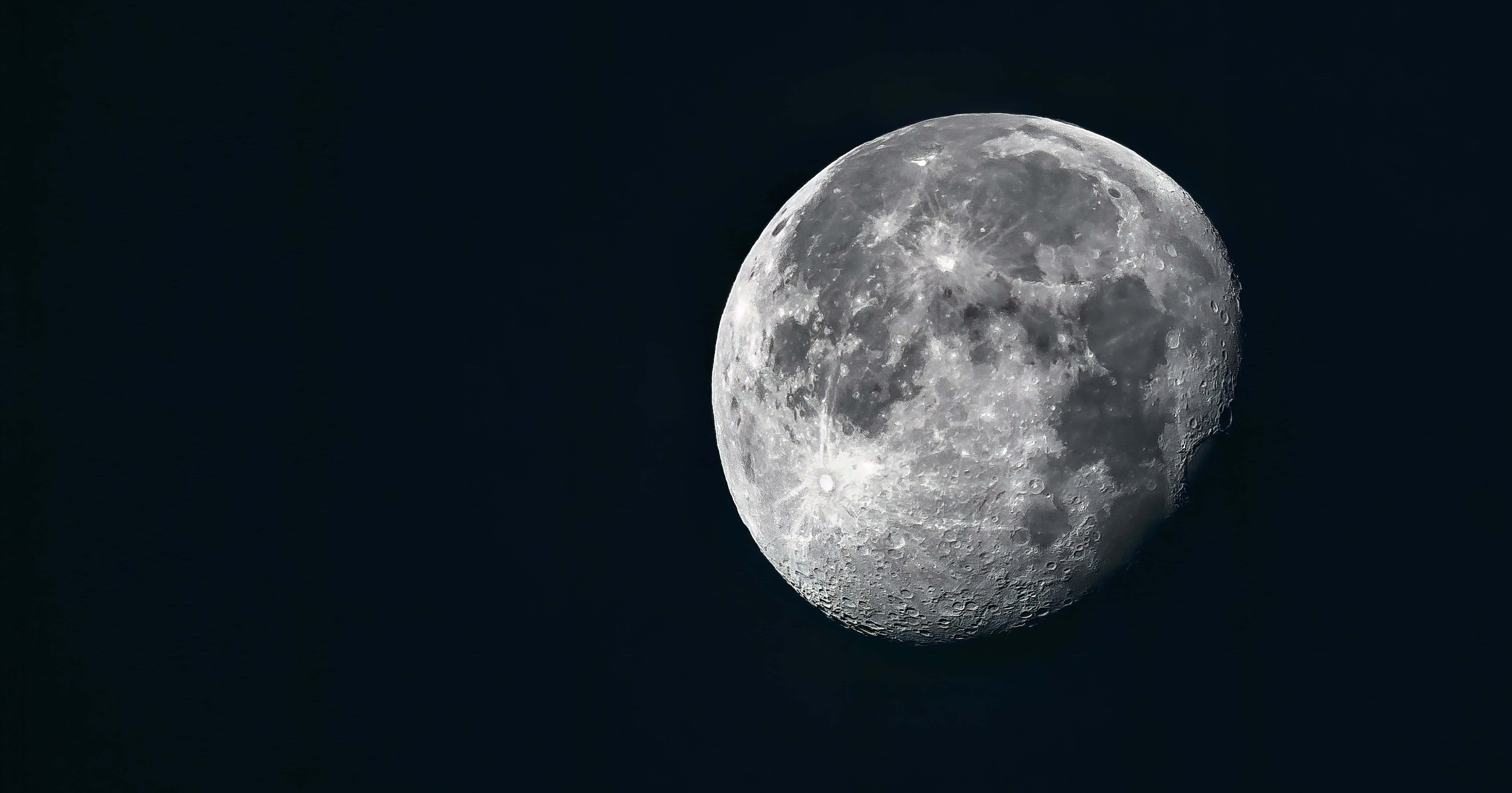 Waning Gibbous Moon, craters, maria, 5K Desktop Wallpaper
