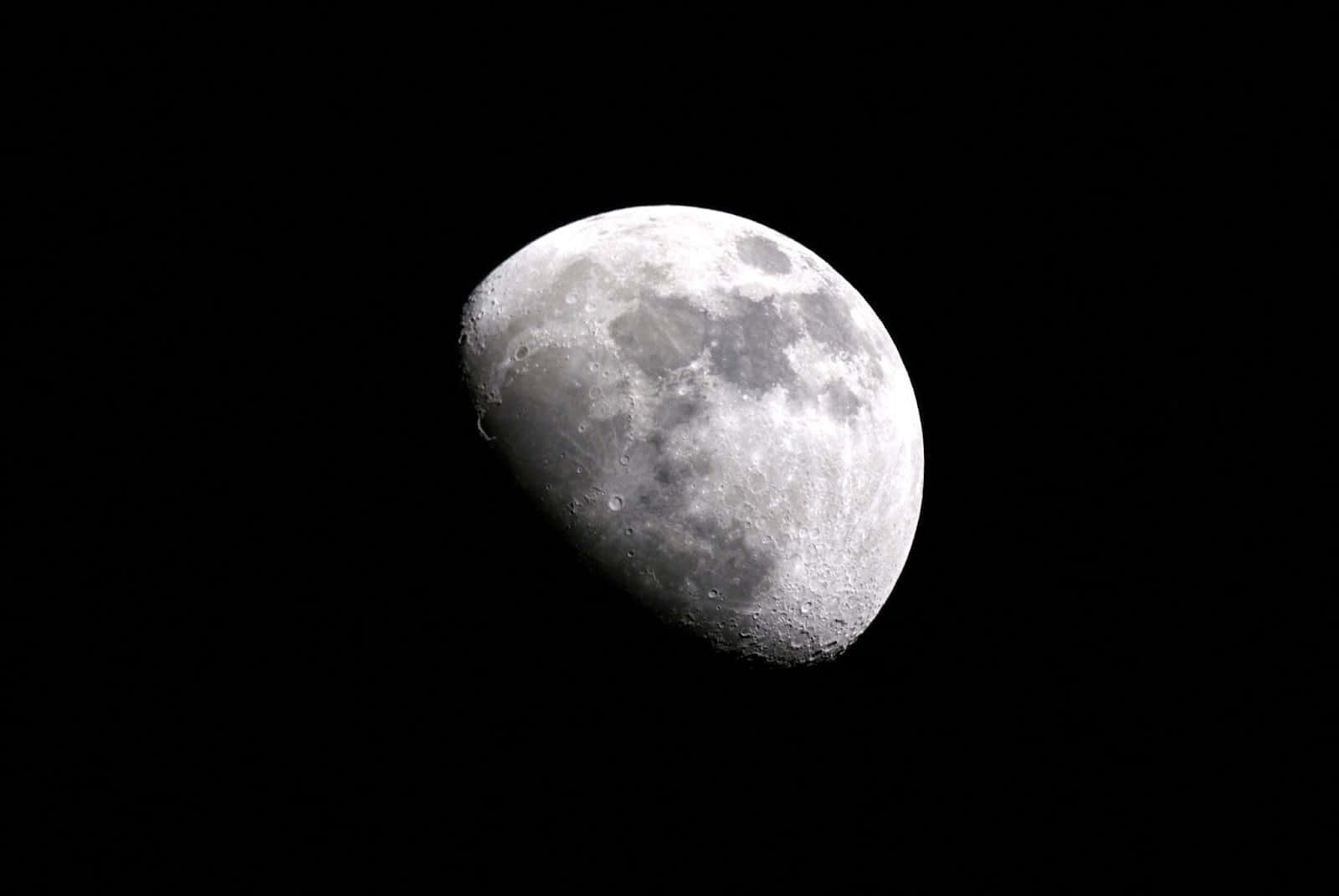 Waning Gibbous Moon, craters, maria, HD Desktop Wallpaper