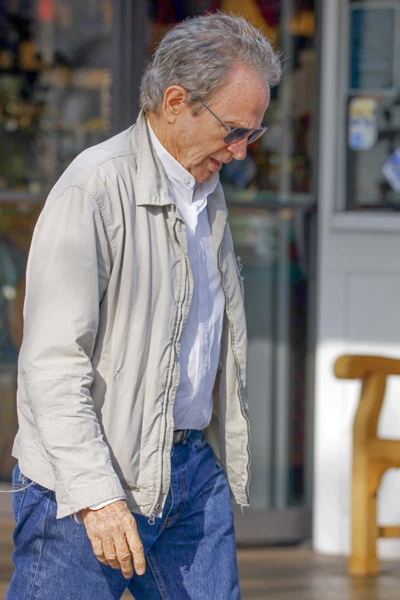 Warren Beatty, gray hair, sunglasses, SD Phone Wallpaper