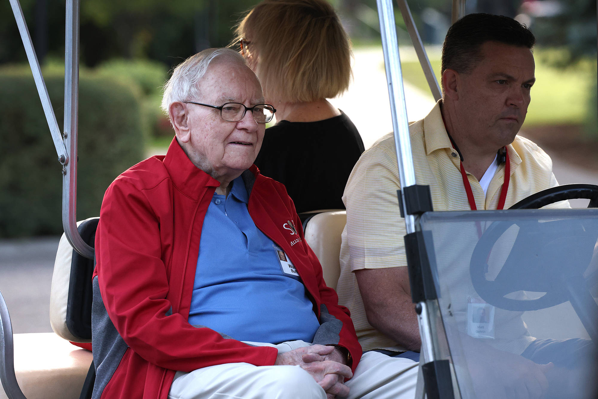 Warren Buffett, golf cart, red jacket, Full HD Desktop Wallpaper