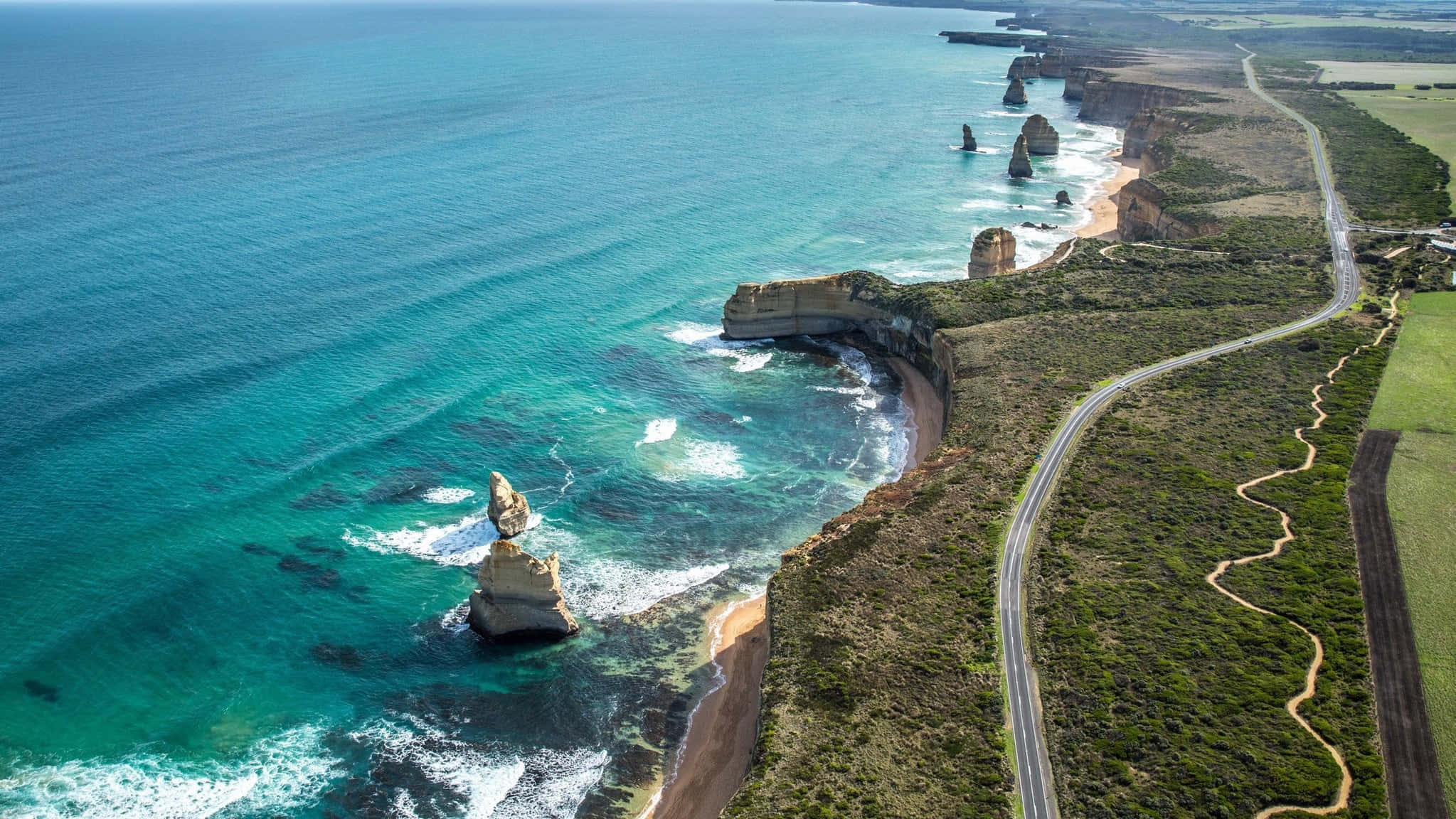 Warrnambool Beach, turquoise ocean, limestone stacks, Full HD Desktop Wallpaper