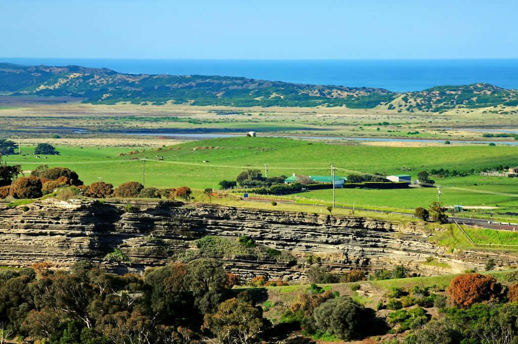 Warrnambool Beach, sunset, green fields, SD Desktop Wallpaper