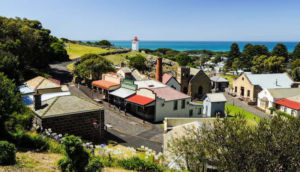 Warrnambool, colorful houses, lighthouse, SD Desktop Wallpaper