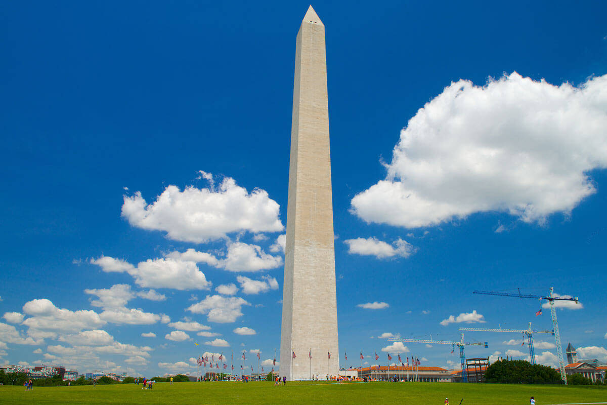 Washington Monument, white, vibrant blue sky, SD Desktop Wallpaper