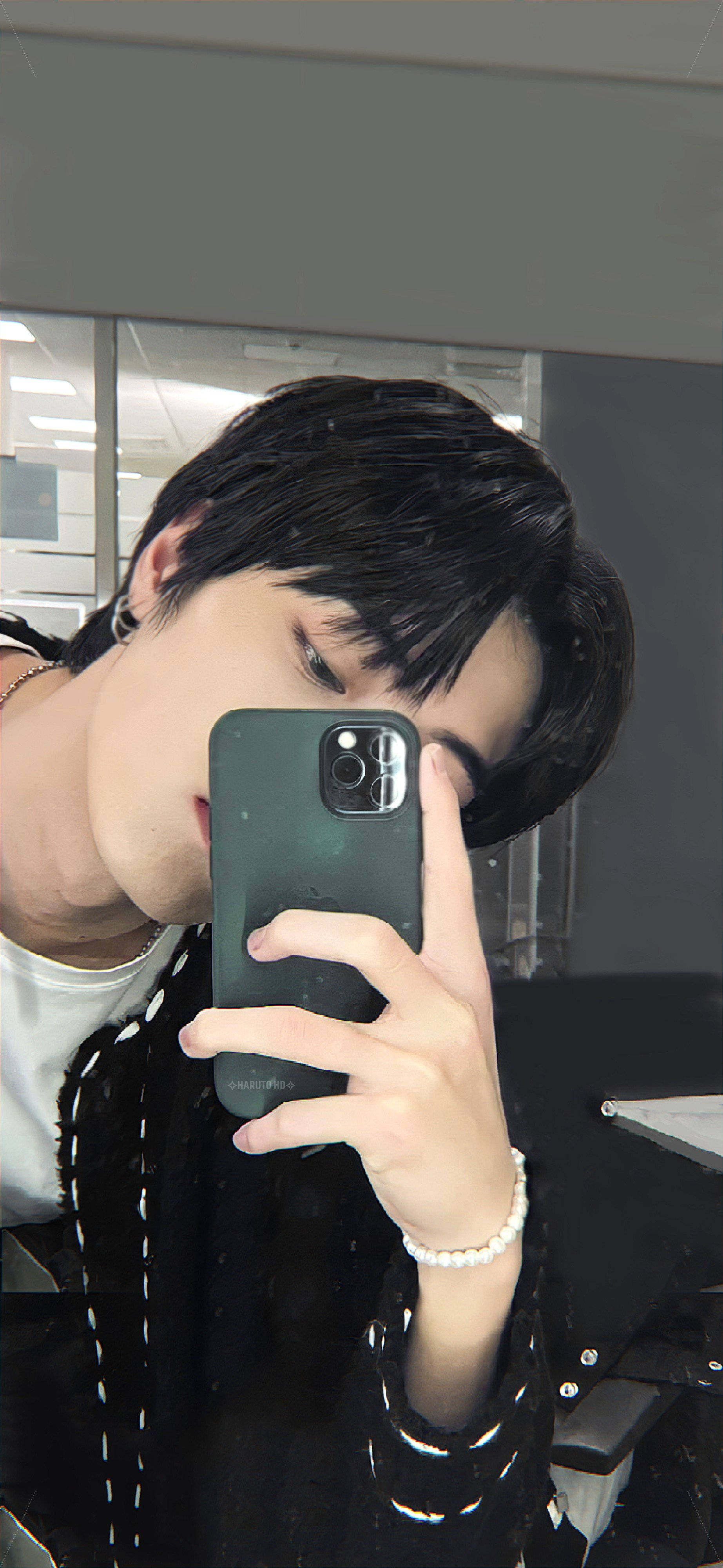 Watanabe Haruto, mirror selfie, dark green phone, 4K Phone Wallpaper