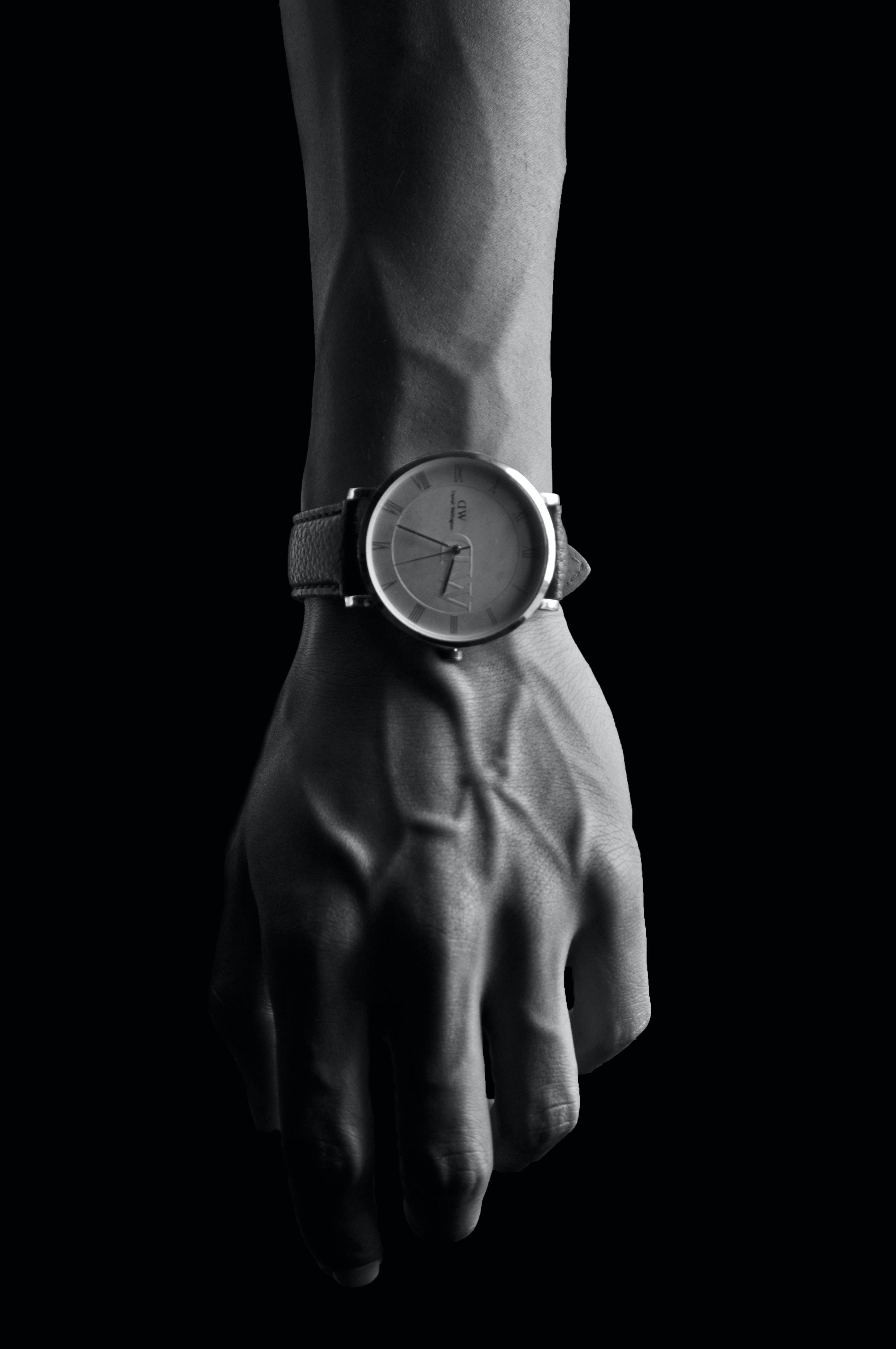 veiny hand, minimalist watch, monochrome, 4K Phone Wallpaper
