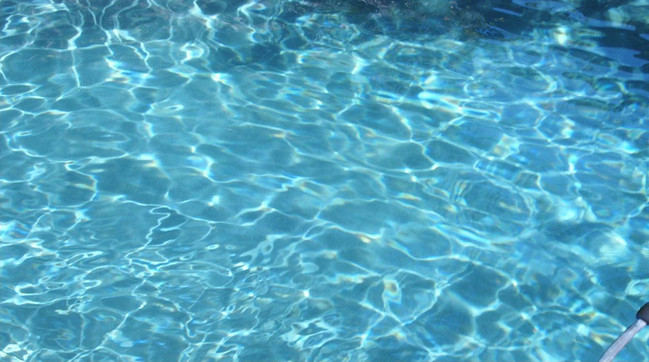 crystal clear blue pool water, sunlight, rippling surface, HD Desktop Wallpaper