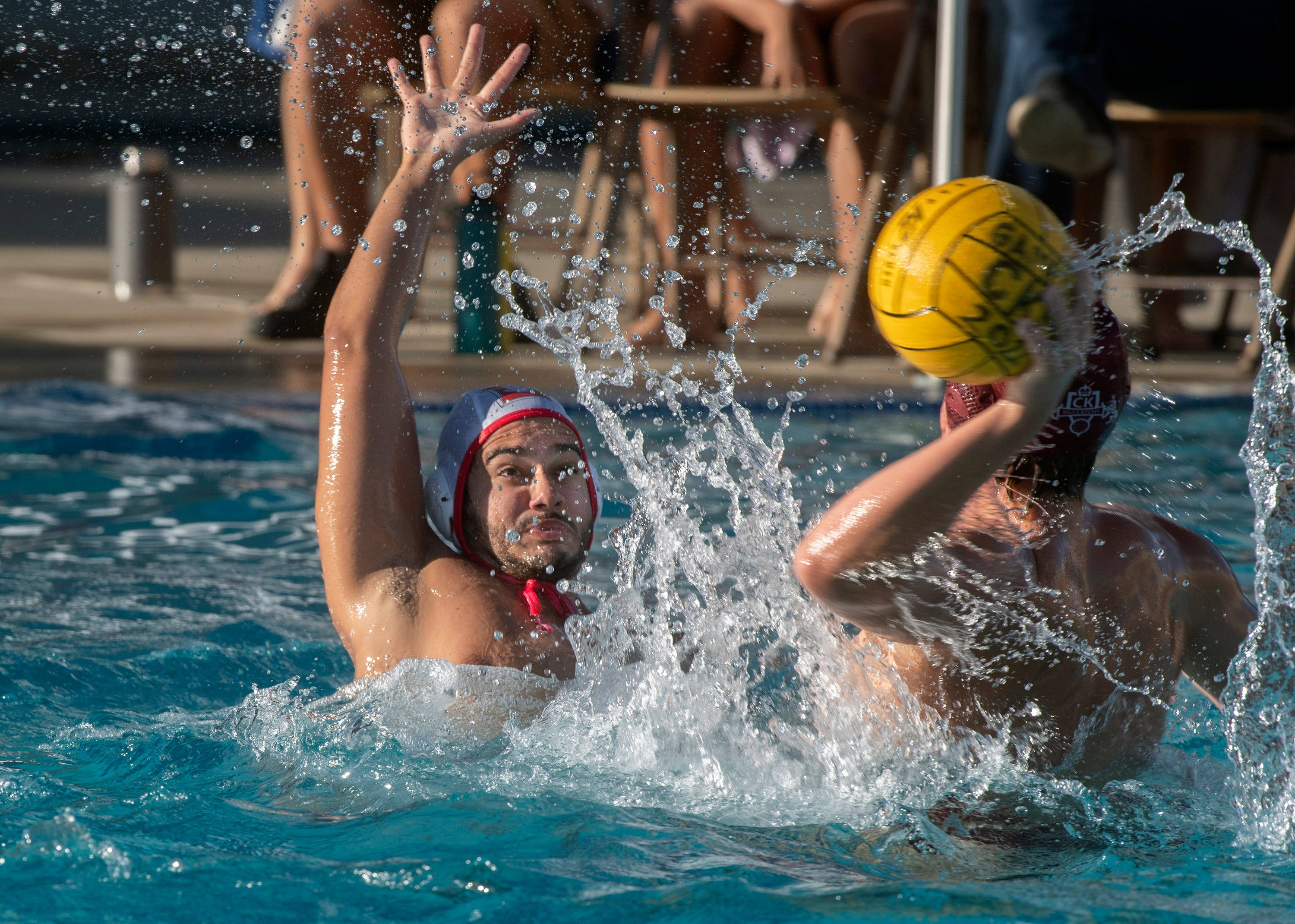 water polo, sunlit pool, yellow ball, 2K Desktop Wallpaper
