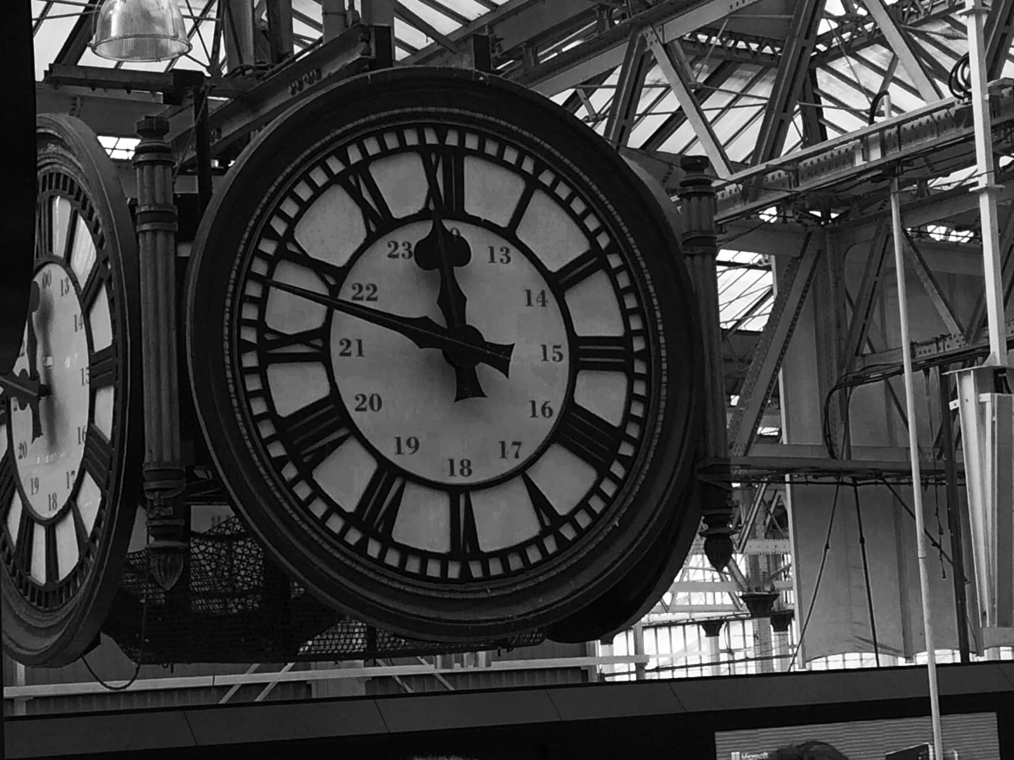 Waterloo Station, vintage clock, Roman numerals, Full HD Desktop Wallpaper