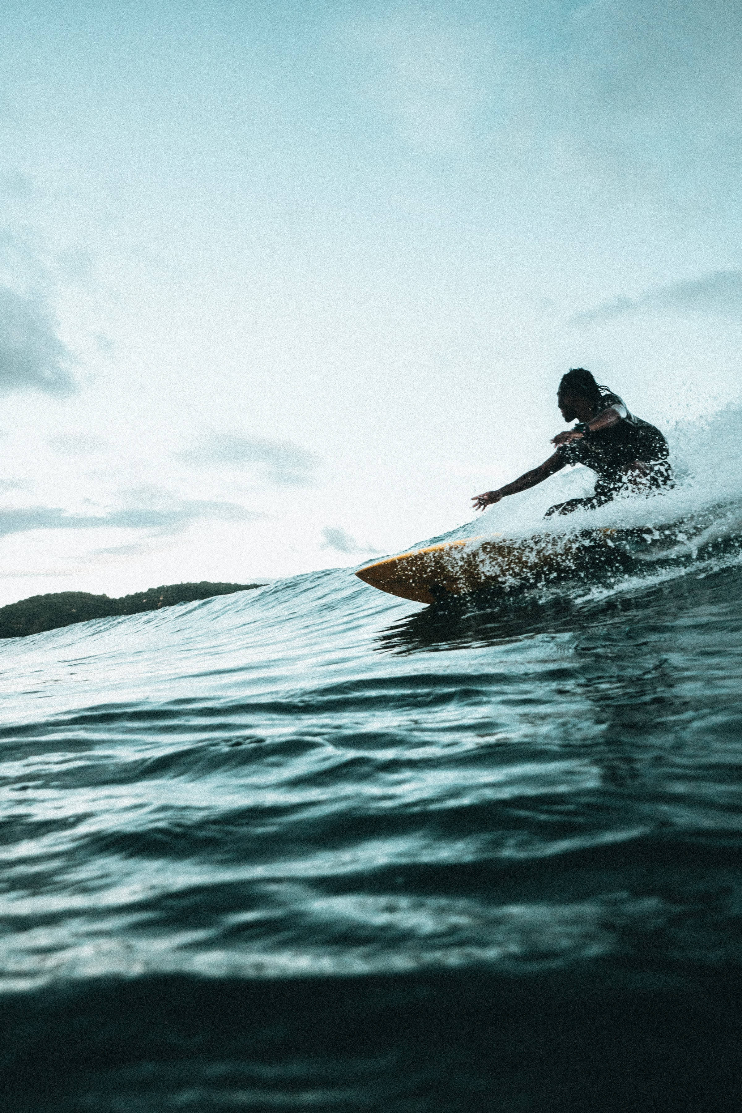 sport surfing man, surfer, wave, 2K Phone Wallpaper