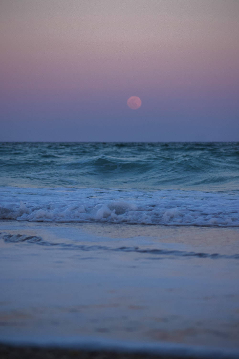 twilight beach, gentle waves, soft pink and purple sky, HD Phone Wallpaper