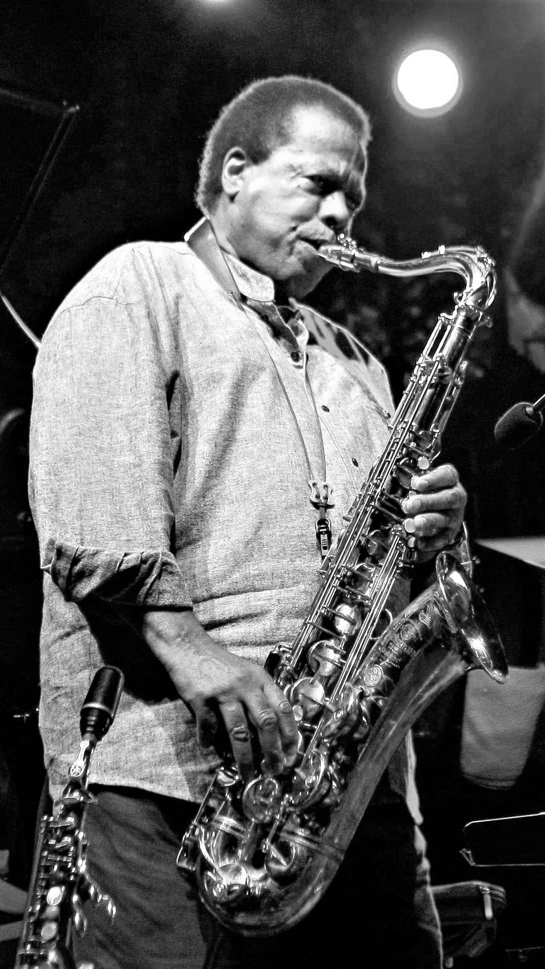 Wayne Shorter, saxophone, stage, Full HD Phone Wallpaper