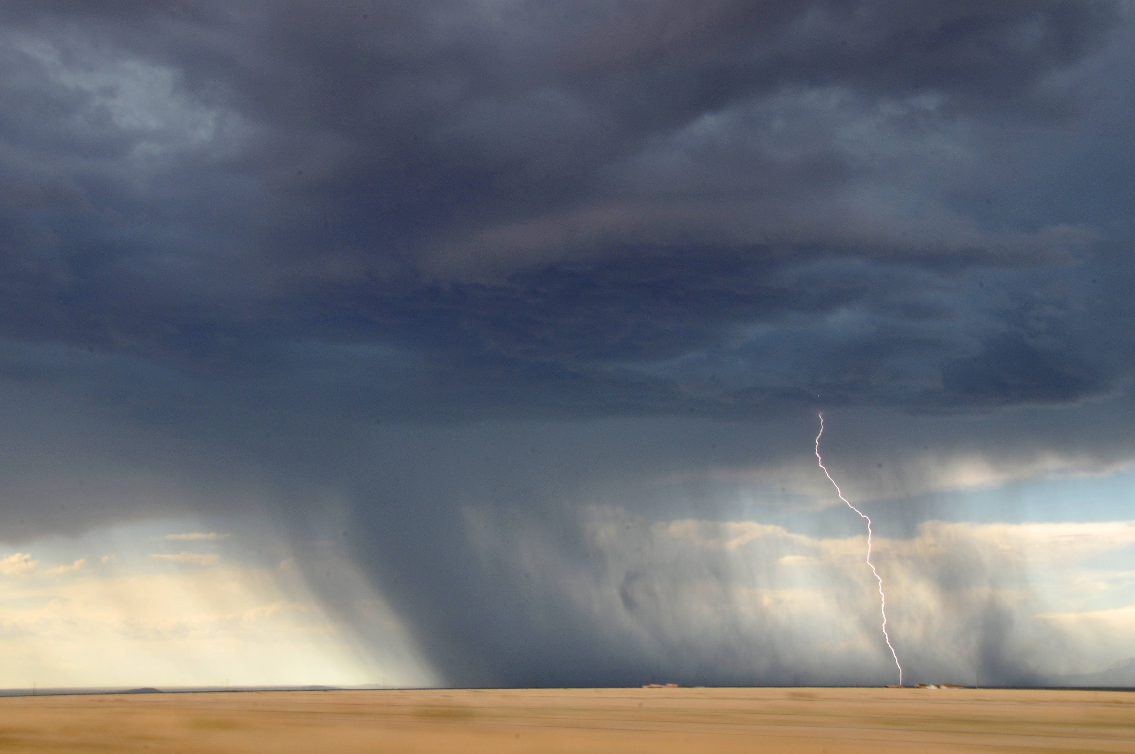 storm, lightning bolt, desert, 4K Desktop Wallpaper