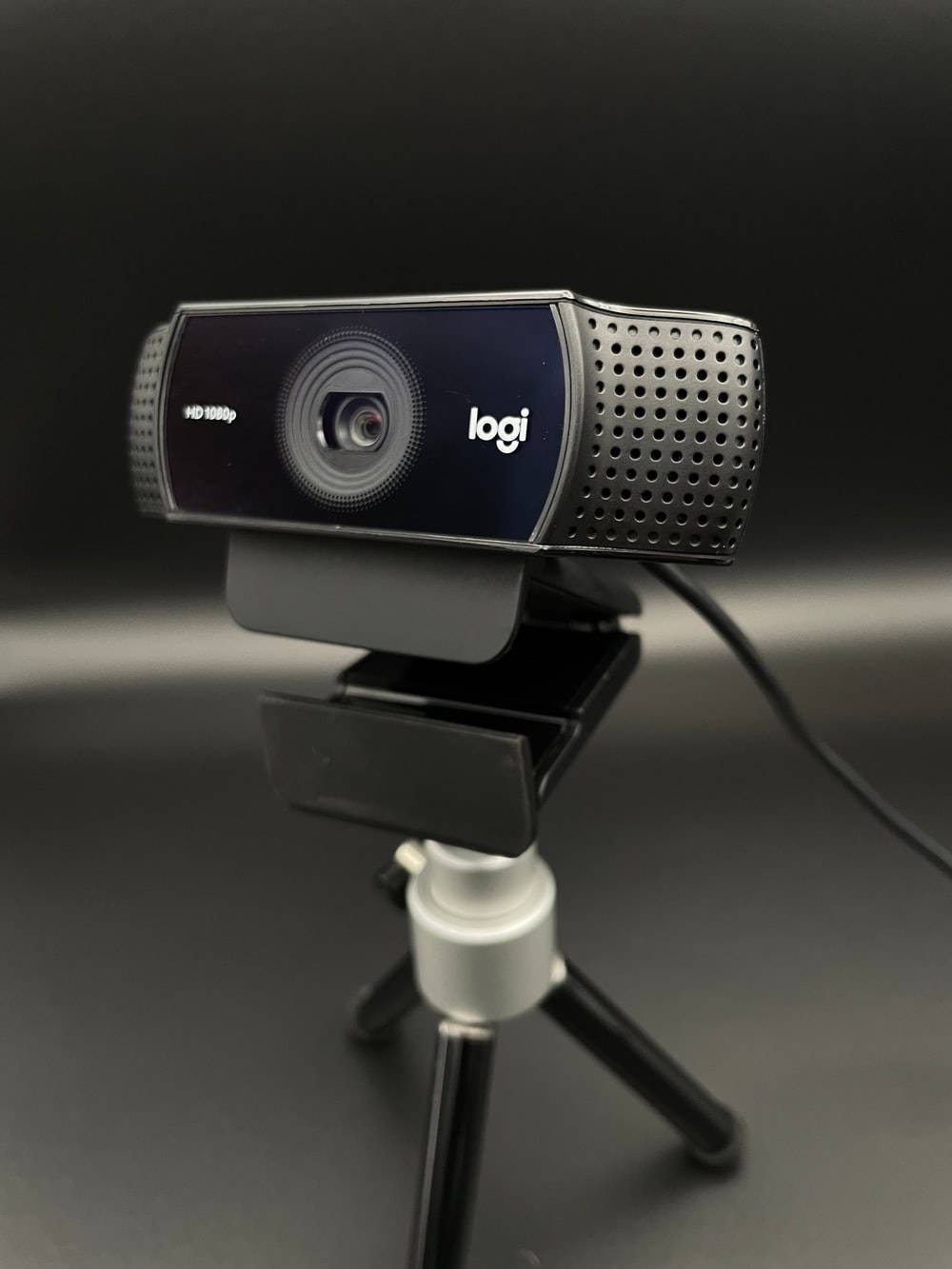 Logitech HD webcam, tripod, sleek black, HD Phone Wallpaper
