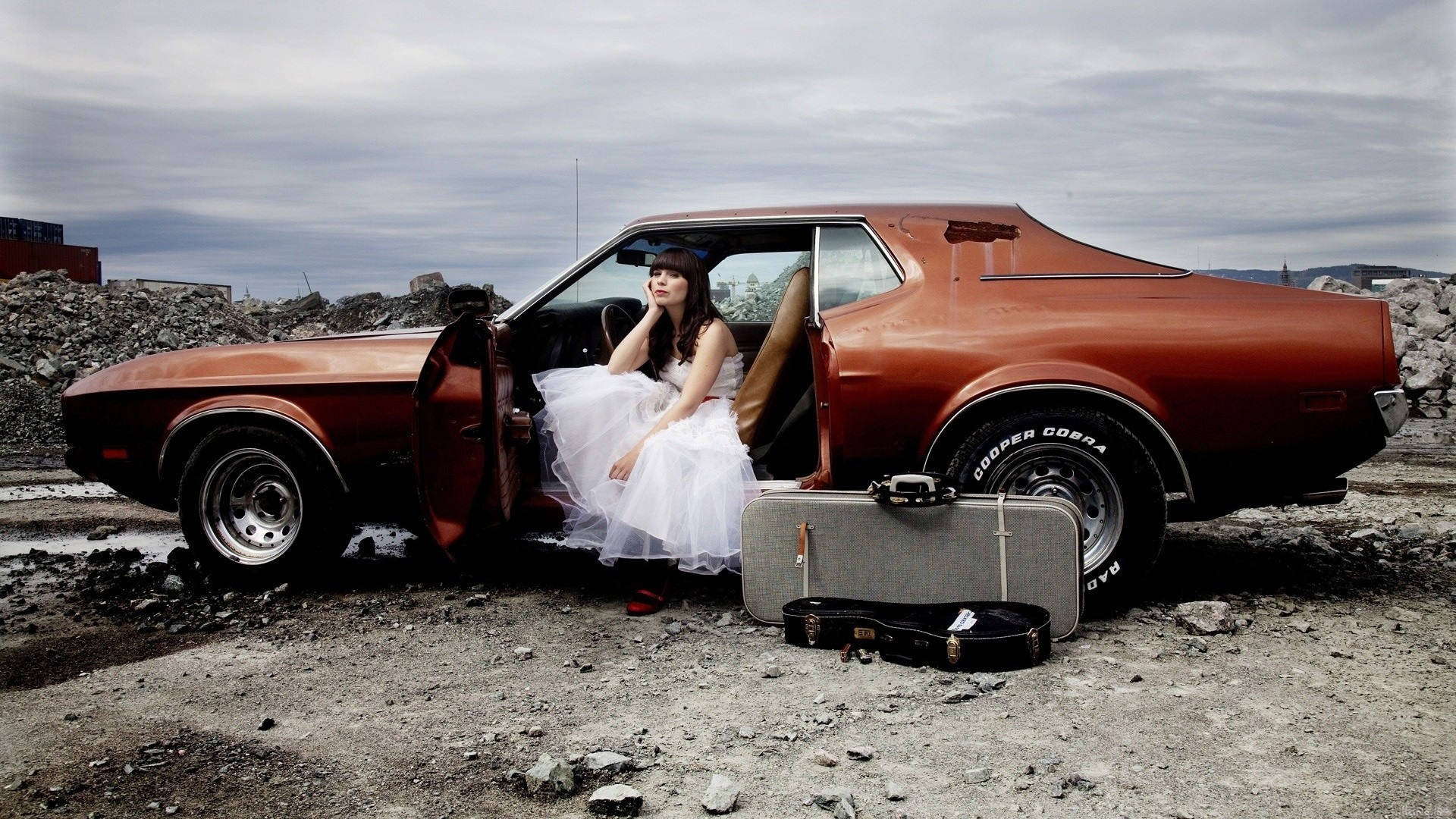 white dress, rusted orange classic muscle car, guitar case, Full HD Desktop Wallpaper