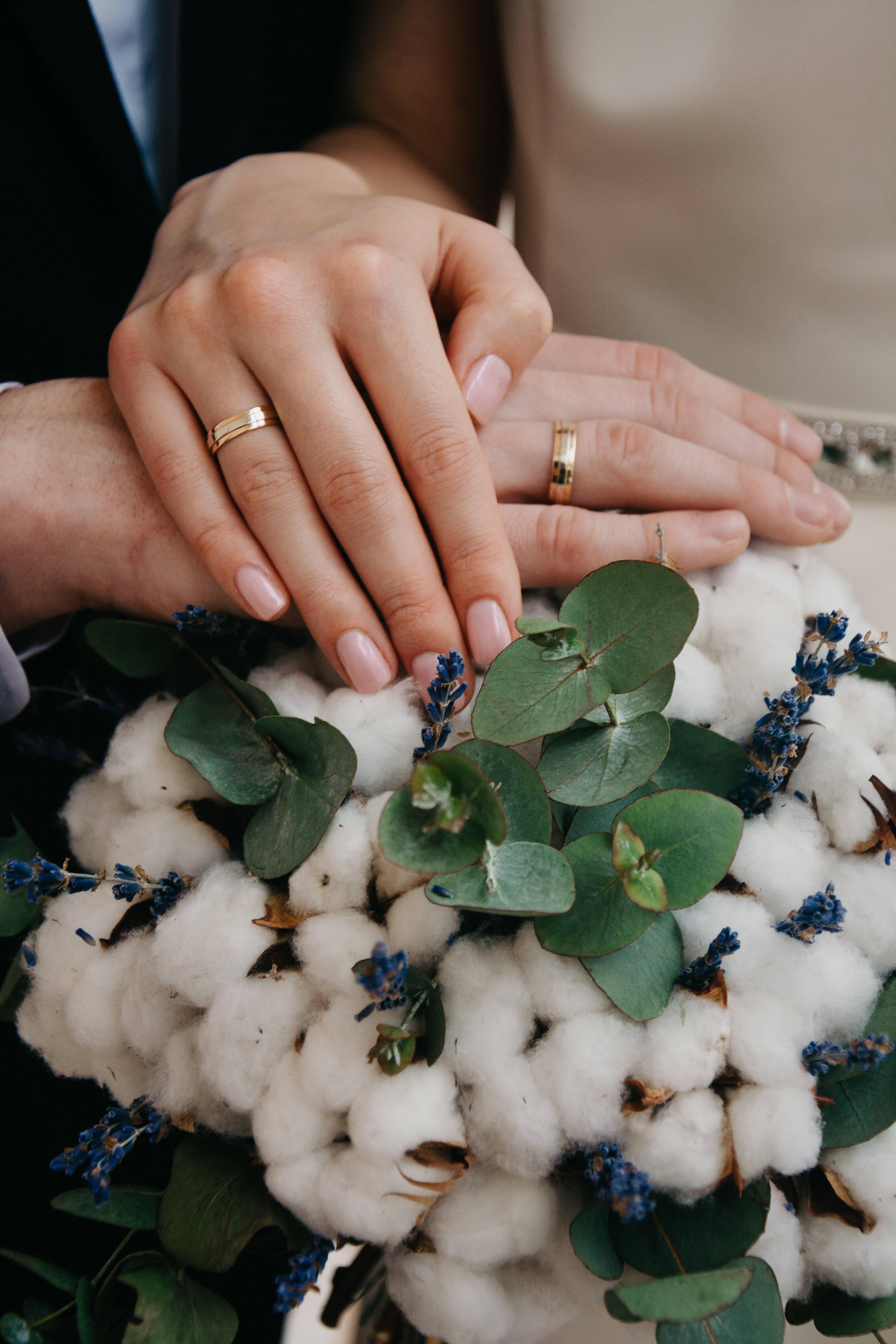 wedding rings, soft cotton bouquet, green eucalyptus, 5K Phone Wallpaper