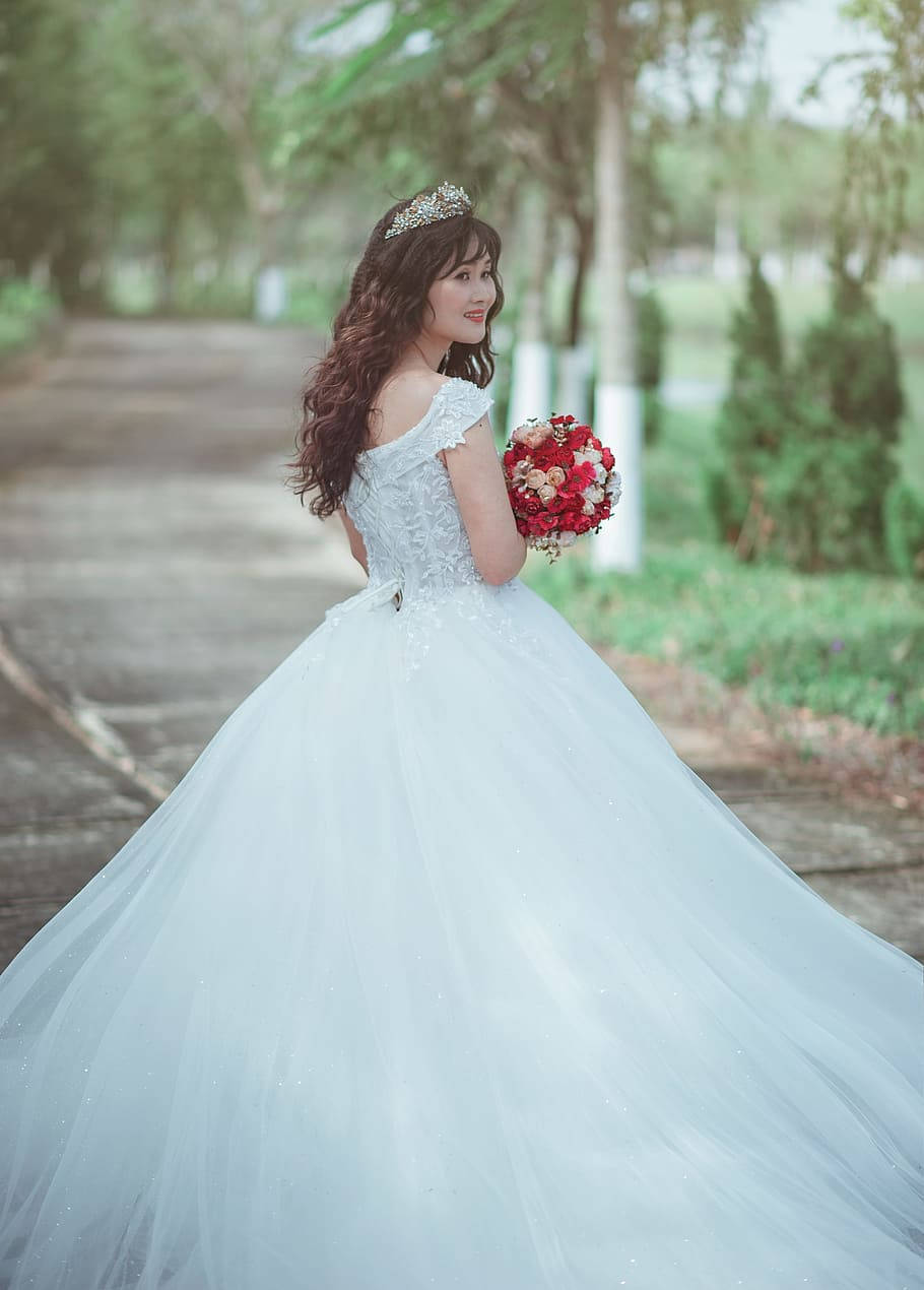 classic wedding dress, sparkling white gown, tiara, SD Phone Wallpaper