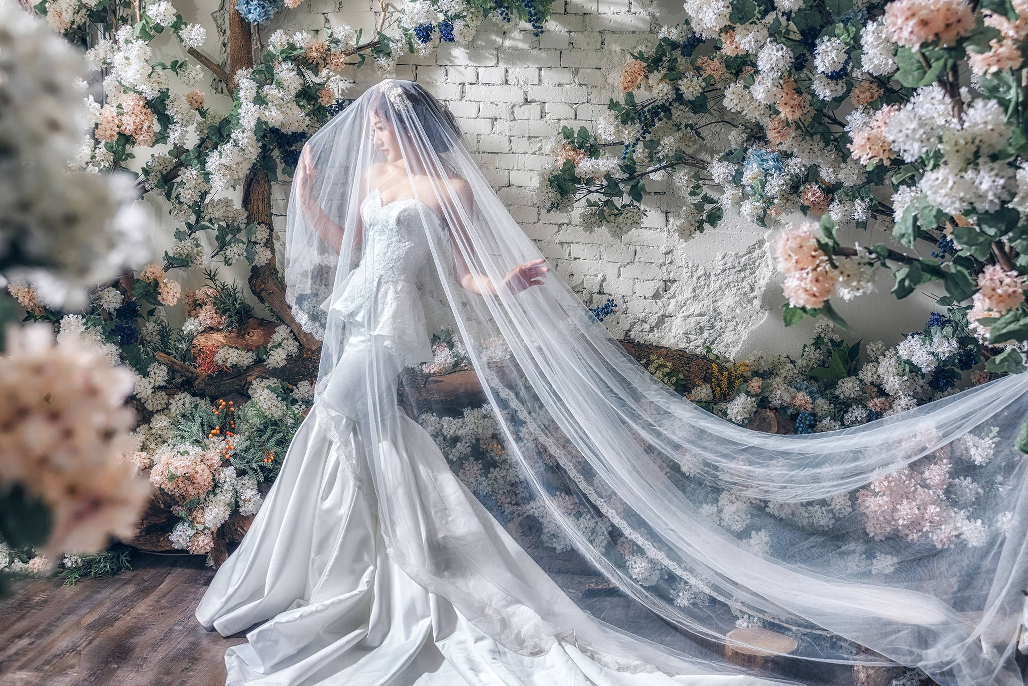 long white wedding dress, white gown, veil, Full HD Desktop Wallpaper