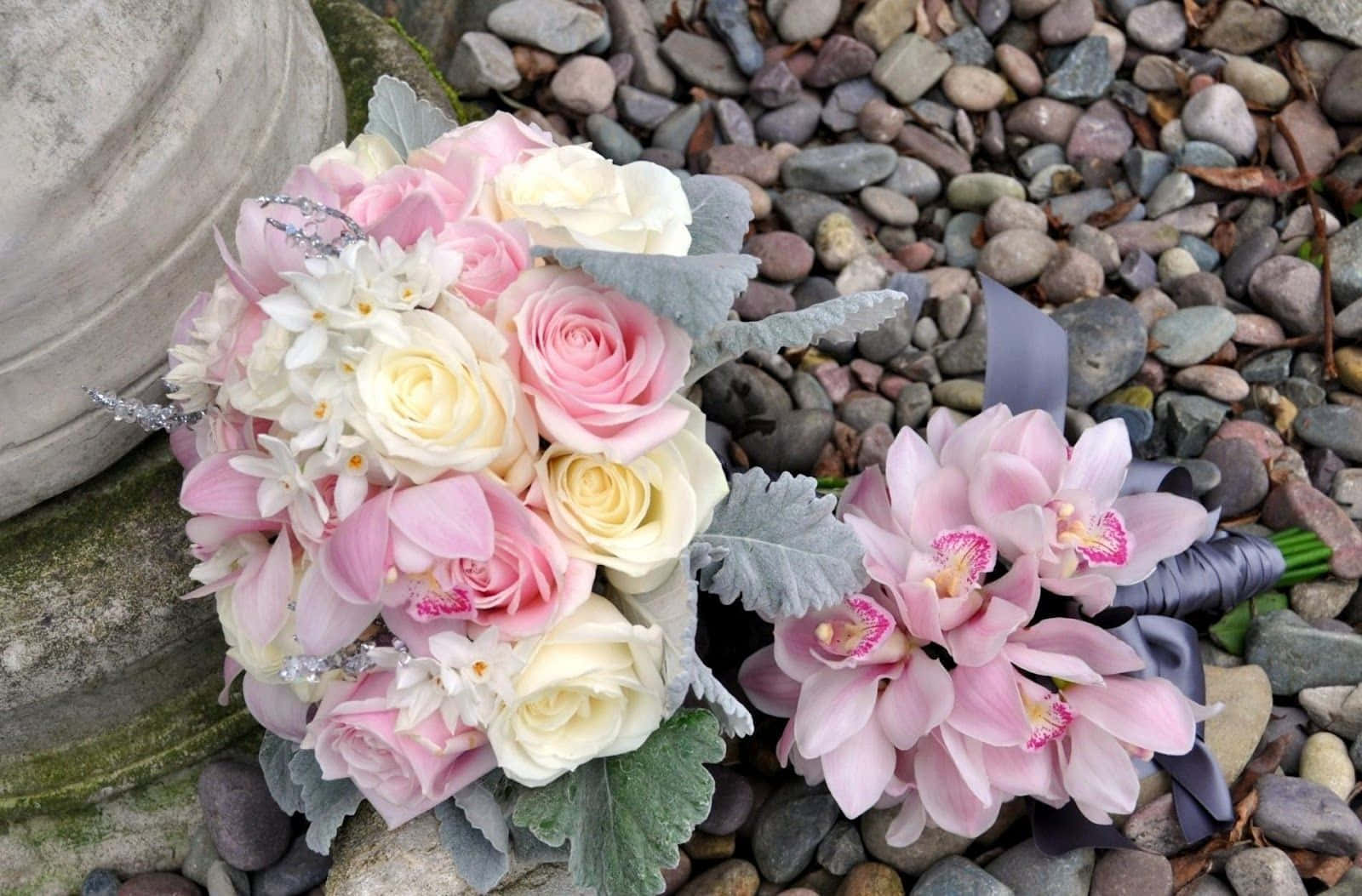 Elegant Bridal Bouquet, soft pink and cream, orchids, HD Desktop Wallpaper