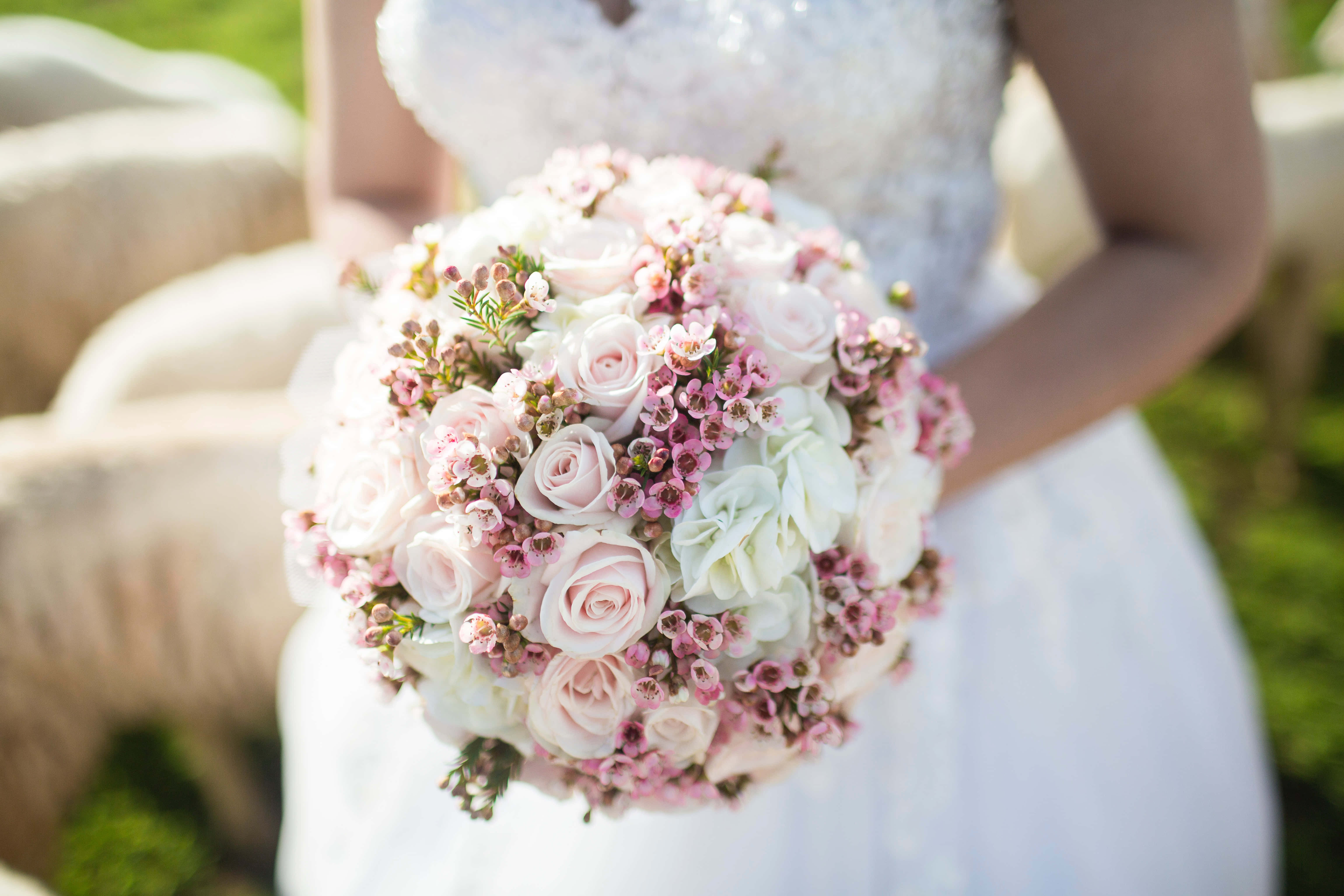 wedding bouquet, pink roses, white hydrangeas, 5K Desktop Wallpaper