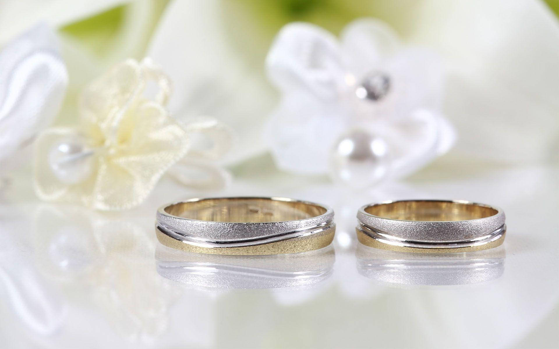silver gold wedding rings, gold and silver bands, reflective surface, Full HD Desktop Wallpaper