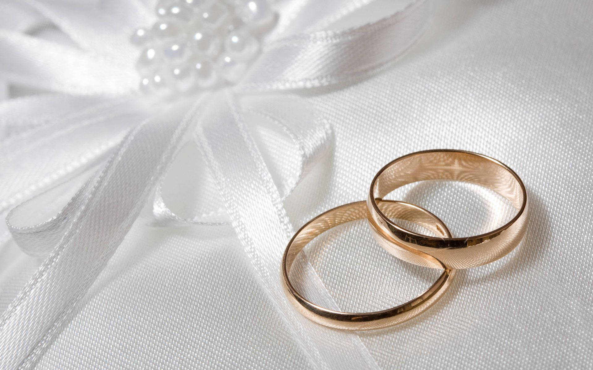 gold wedding rings, white satin ribbon, pearl embellishment, Full HD Desktop Wallpaper
