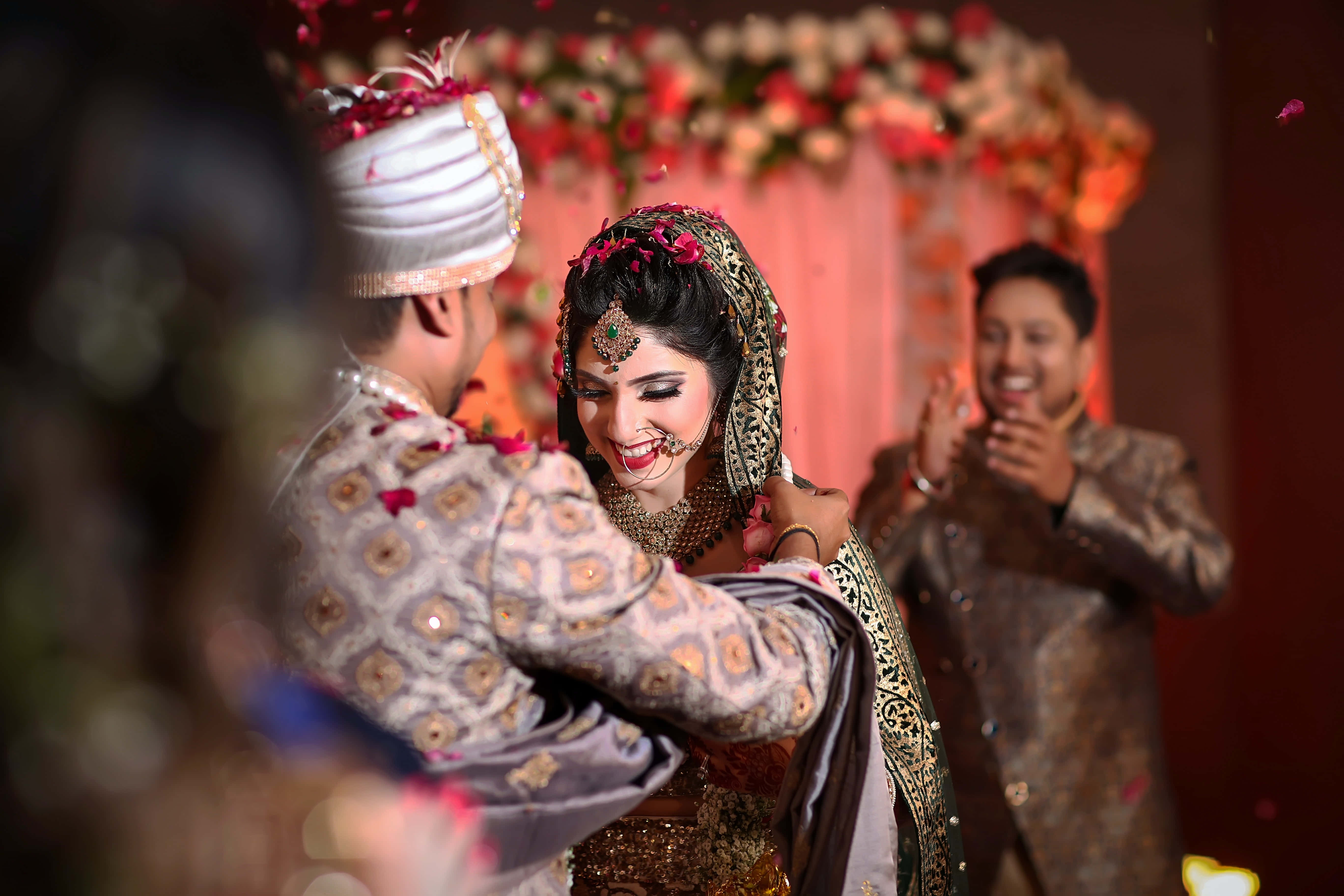 Indian bride, groom, floral arches, 5K Desktop Wallpaper