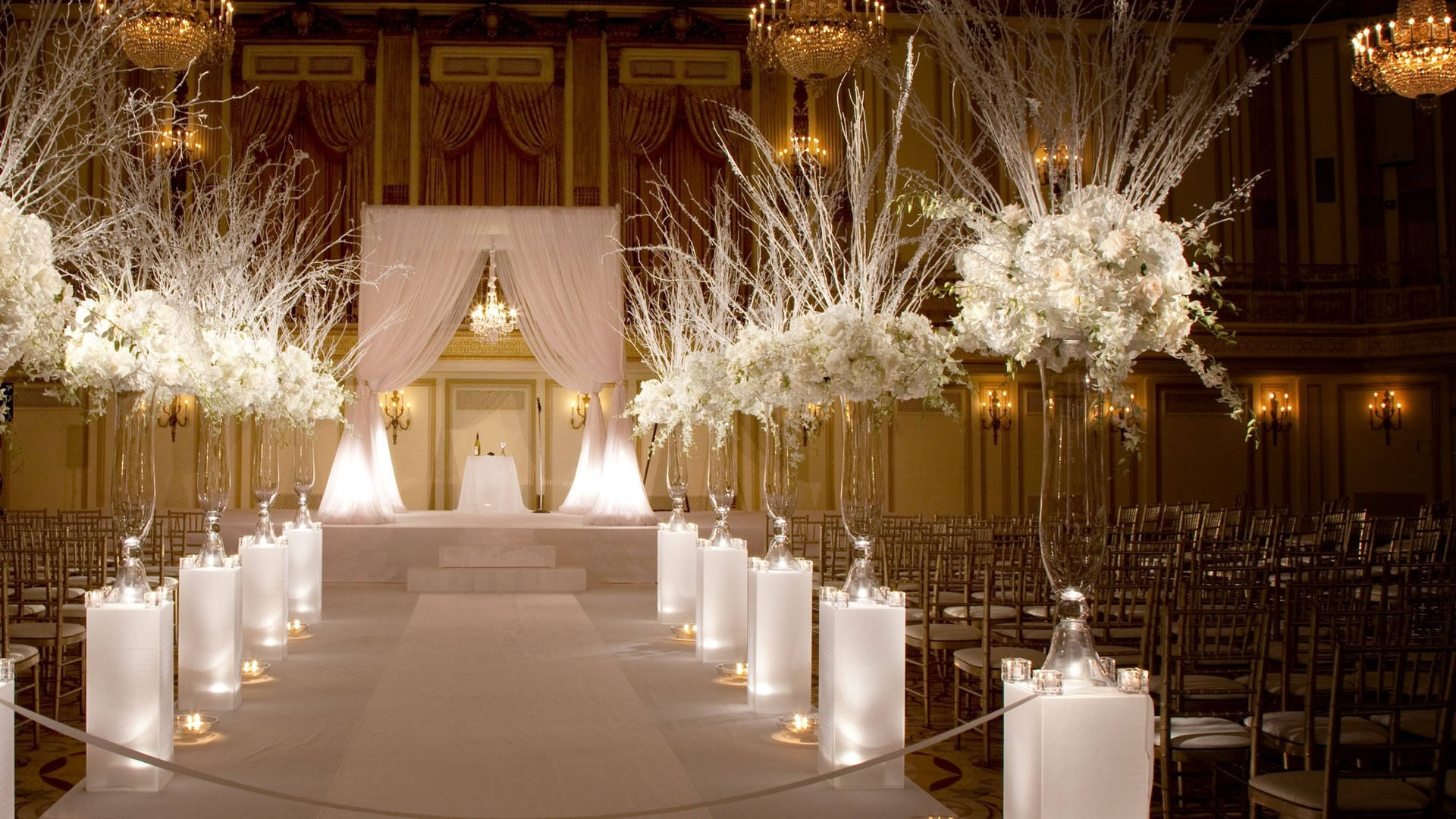 Elegant Wedding Venue, white floral arrangements, glowing candles, Full HD Desktop Wallpaper