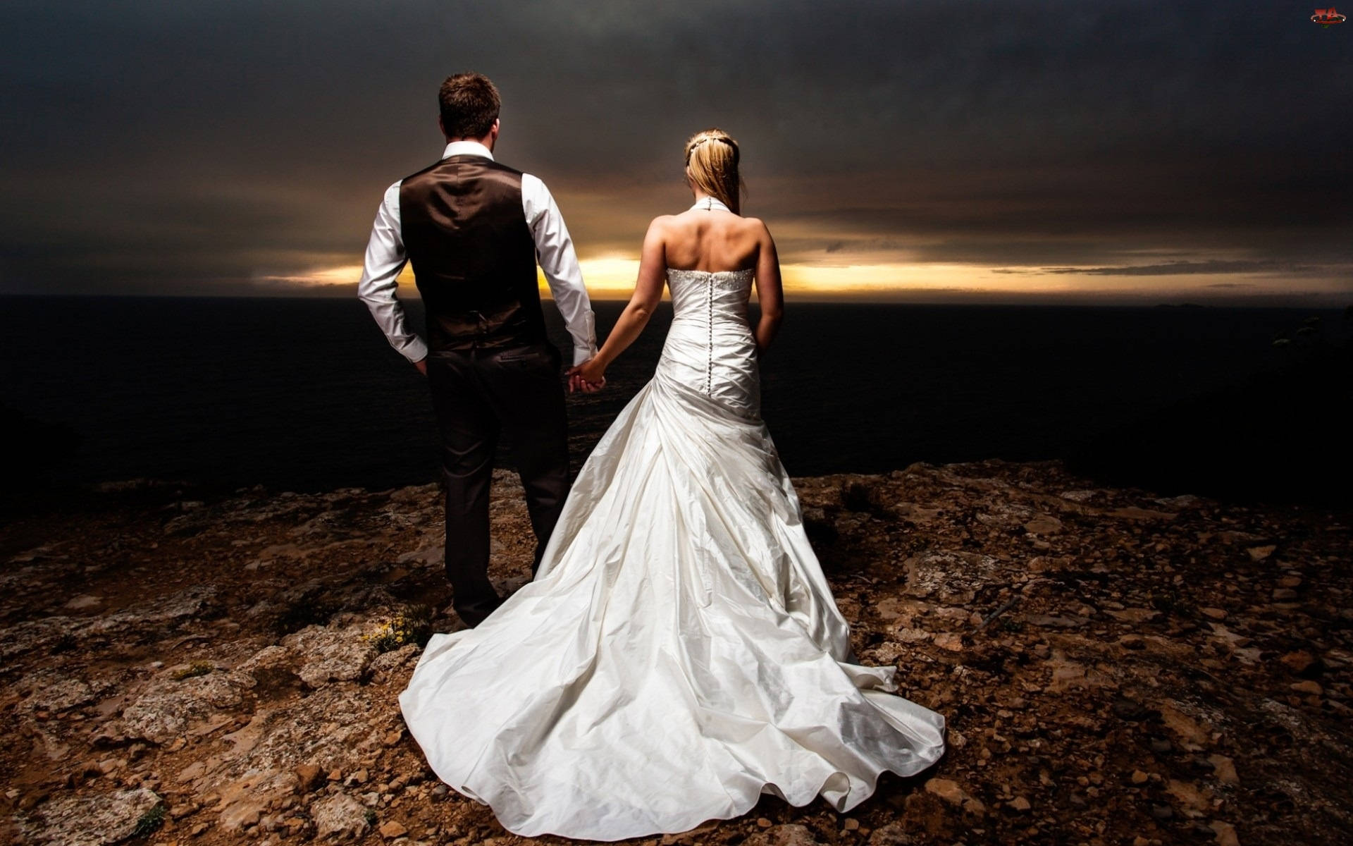 wedding couple, twilight, rocky cliff, Full HD Desktop Wallpaper