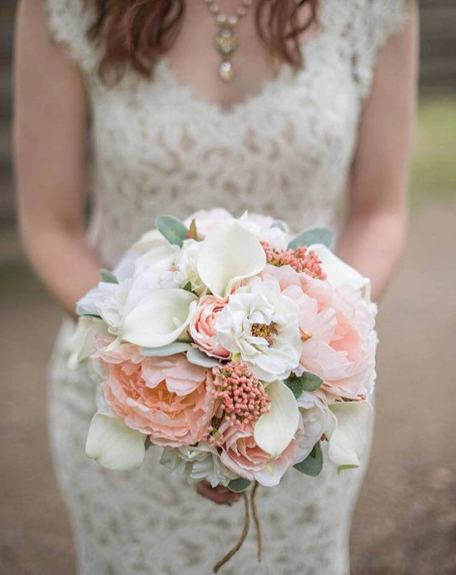 peony bride bouquet, lace gown, peach white flowers, Full HD Phone Wallpaper