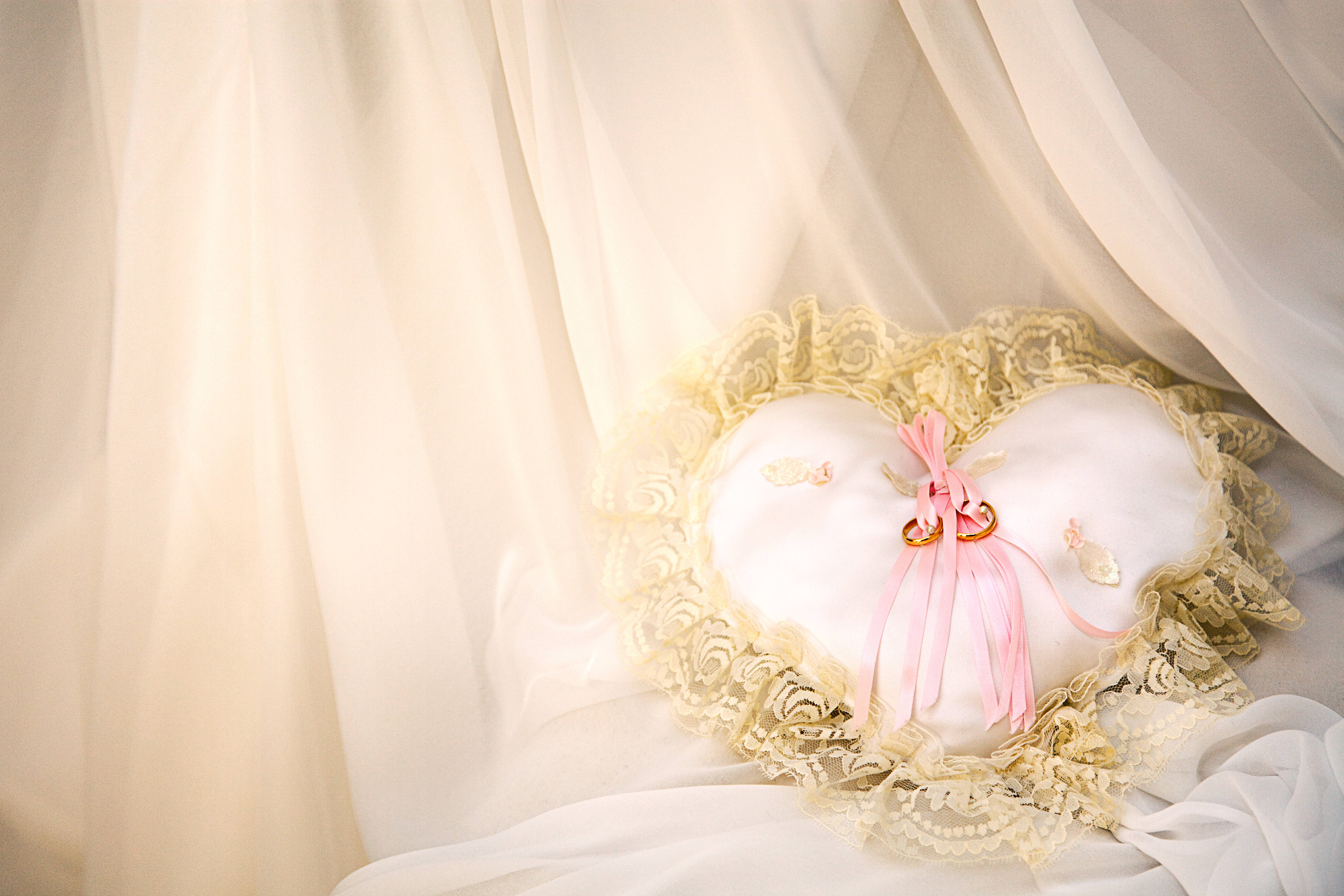 Wedding Heart Pillow, lace trim, pink ribbon, 5K Desktop Wallpaper