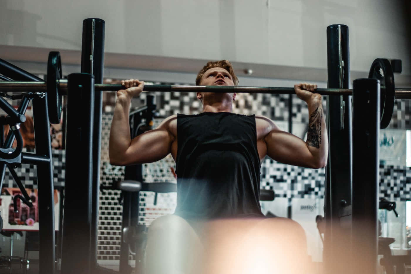 unilateral hand muscles, black tank top, barbell, HD Desktop Wallpaper