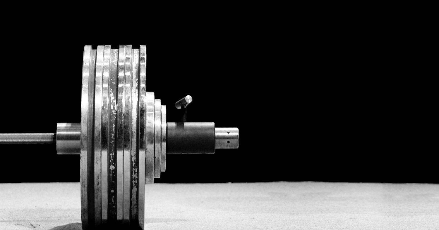 weightlifting barbell, stacked plates, monochrome, HD Desktop Wallpaper