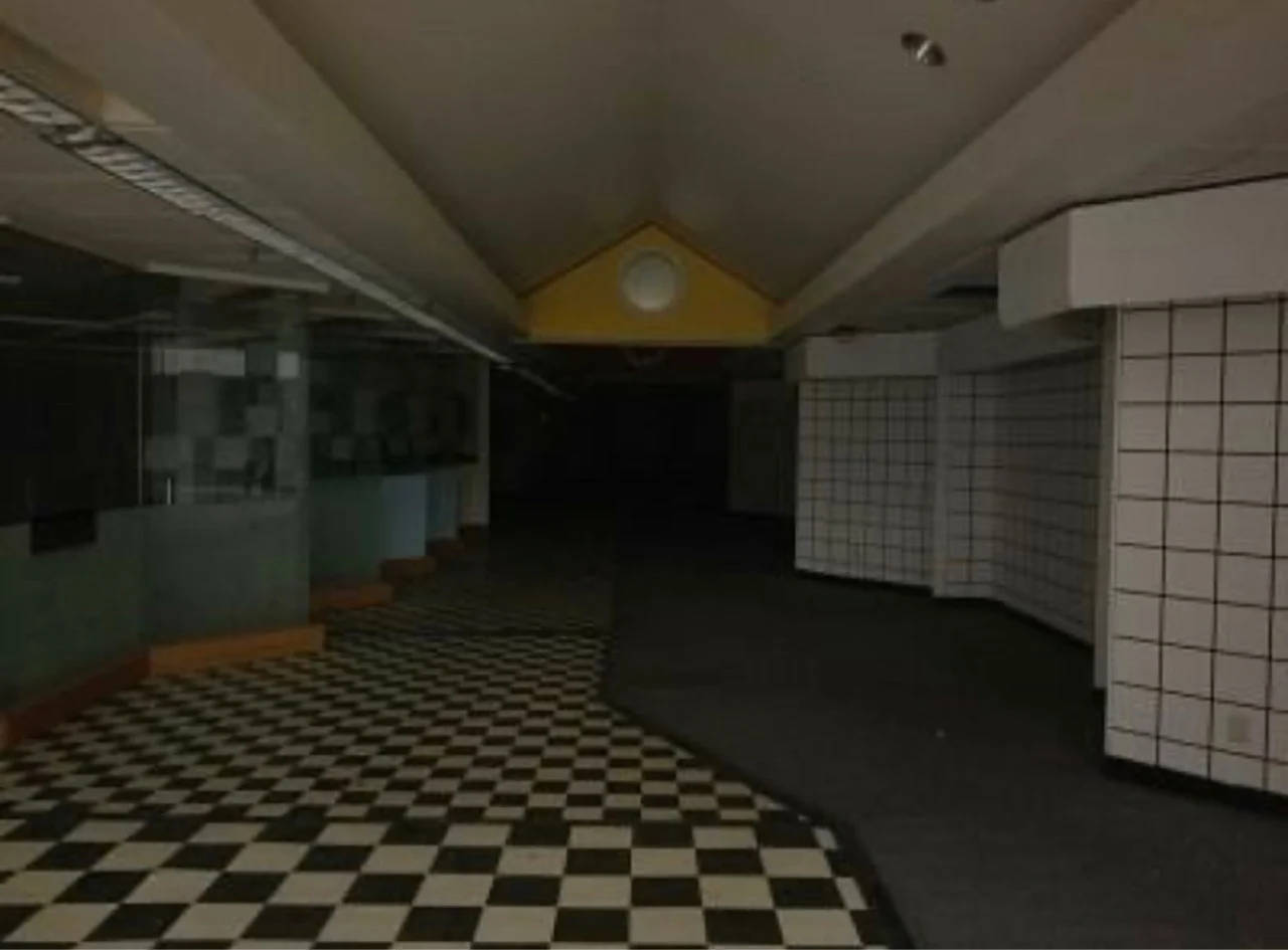 Weirdcore, dark ticket booth, abandoned hallway, HD Desktop Wallpaper