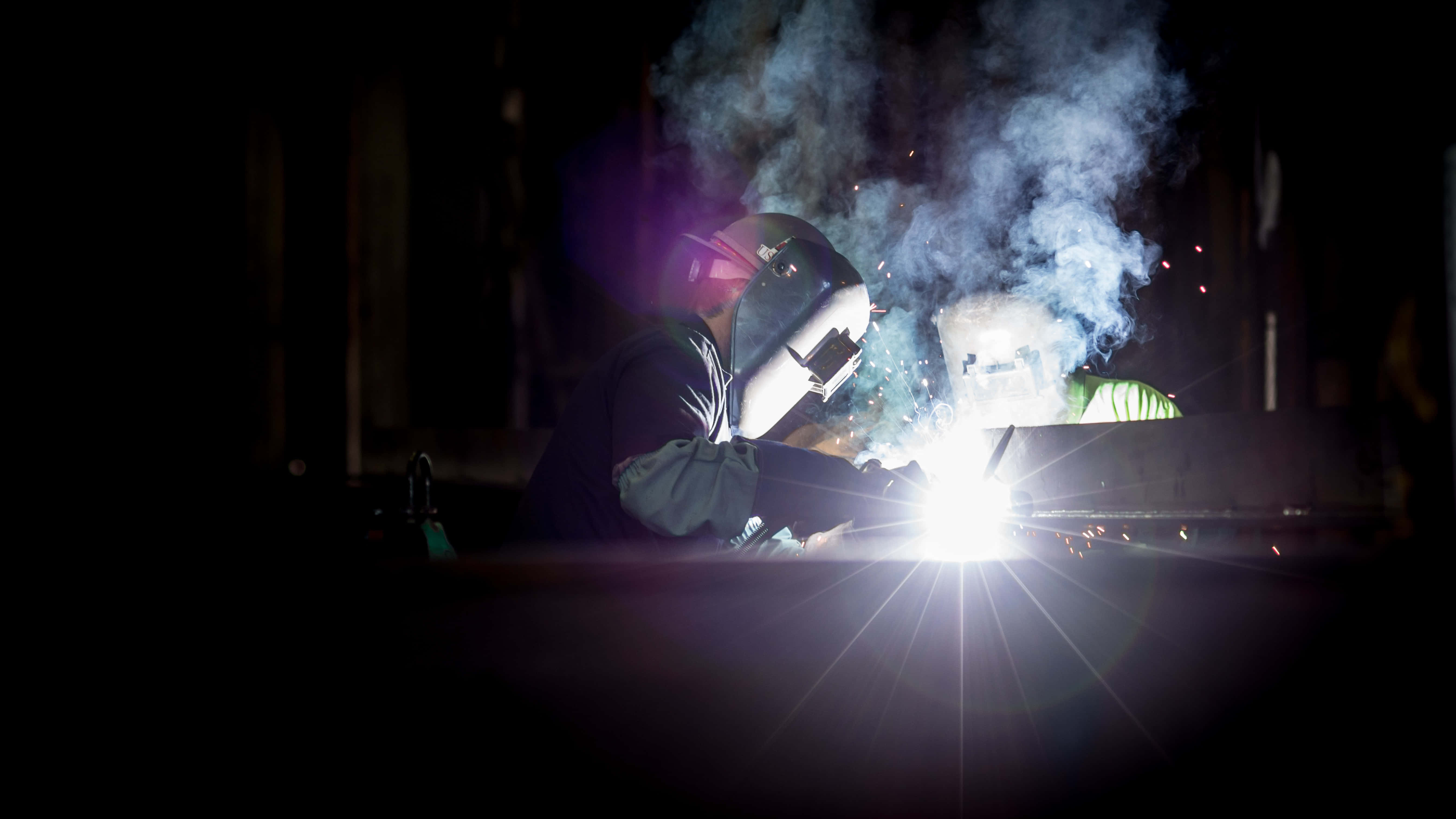 welder, metal piece, dark workshop, 5K Desktop Wallpaper