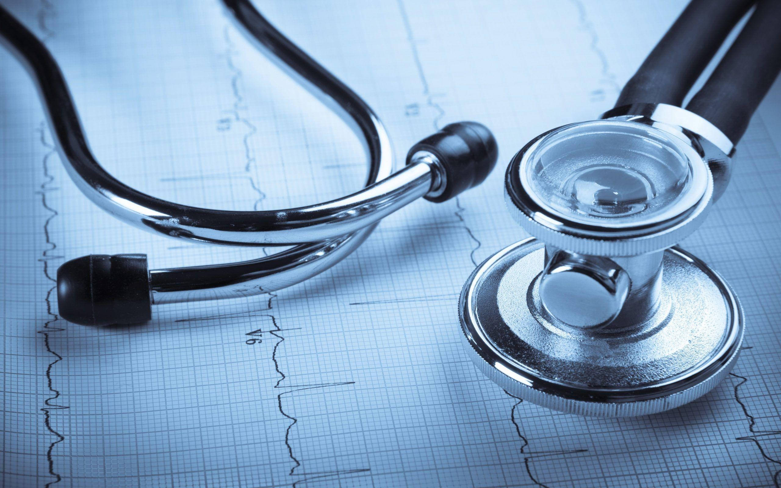 stethoscope, blue-tinted medical graph paper, heartbeat lines, 2K Desktop Wallpaper