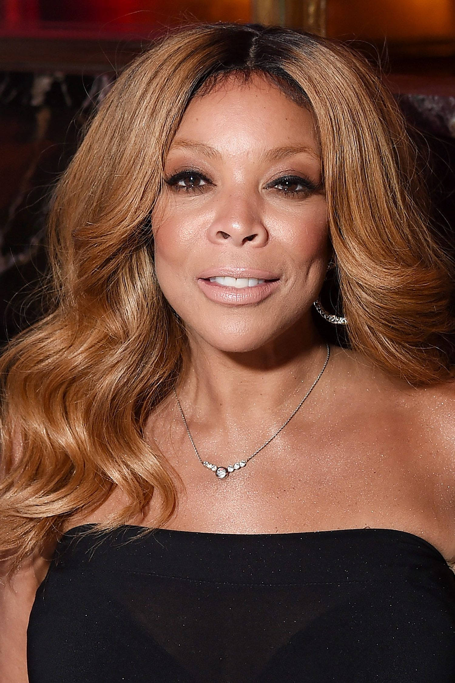 Wendy Williams, lowcut dress, black strapless dress, Full HD Phone Wallpaper