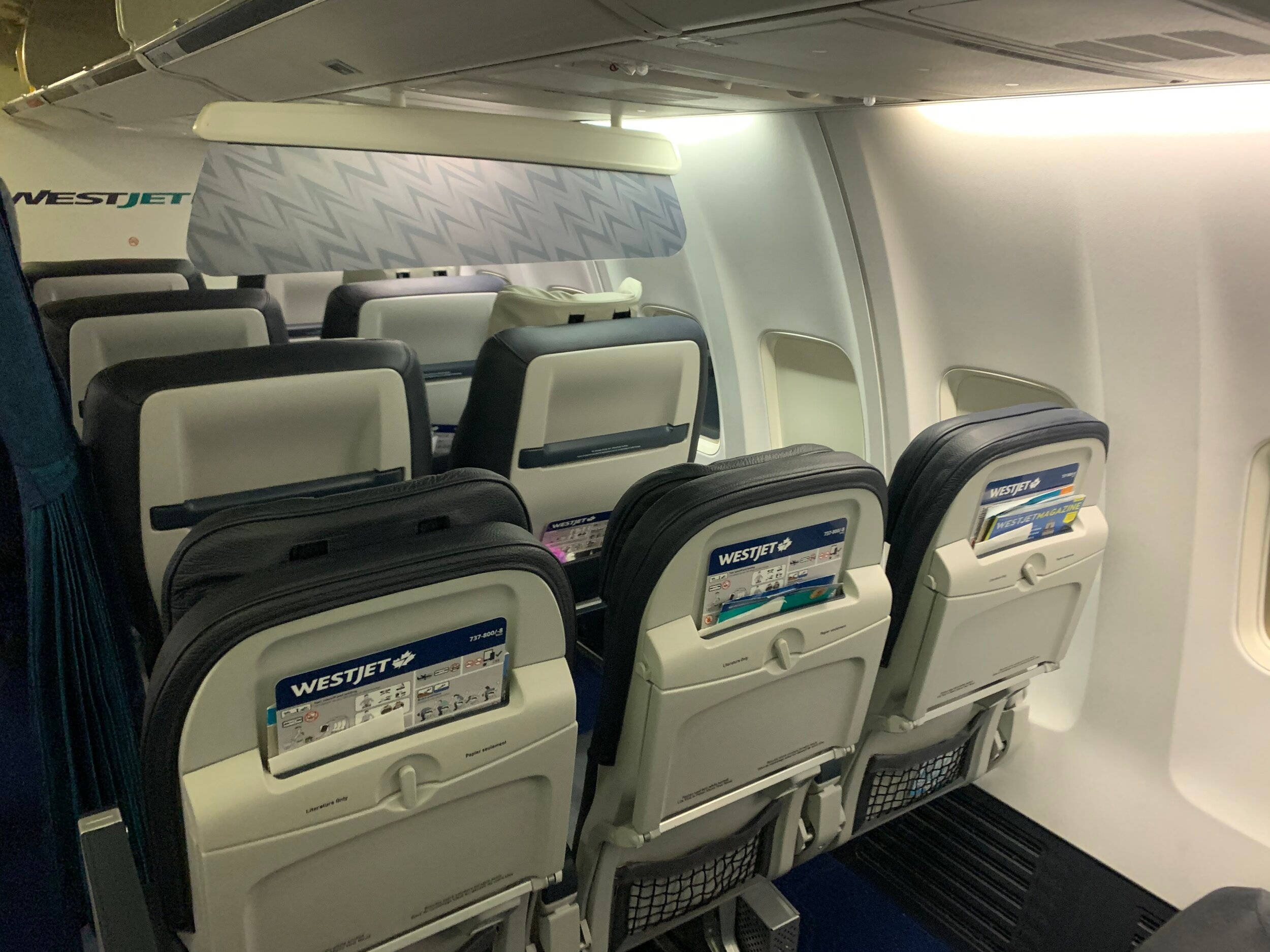 WestJet, airplane seats, overhead bins, Full HD Desktop Wallpaper