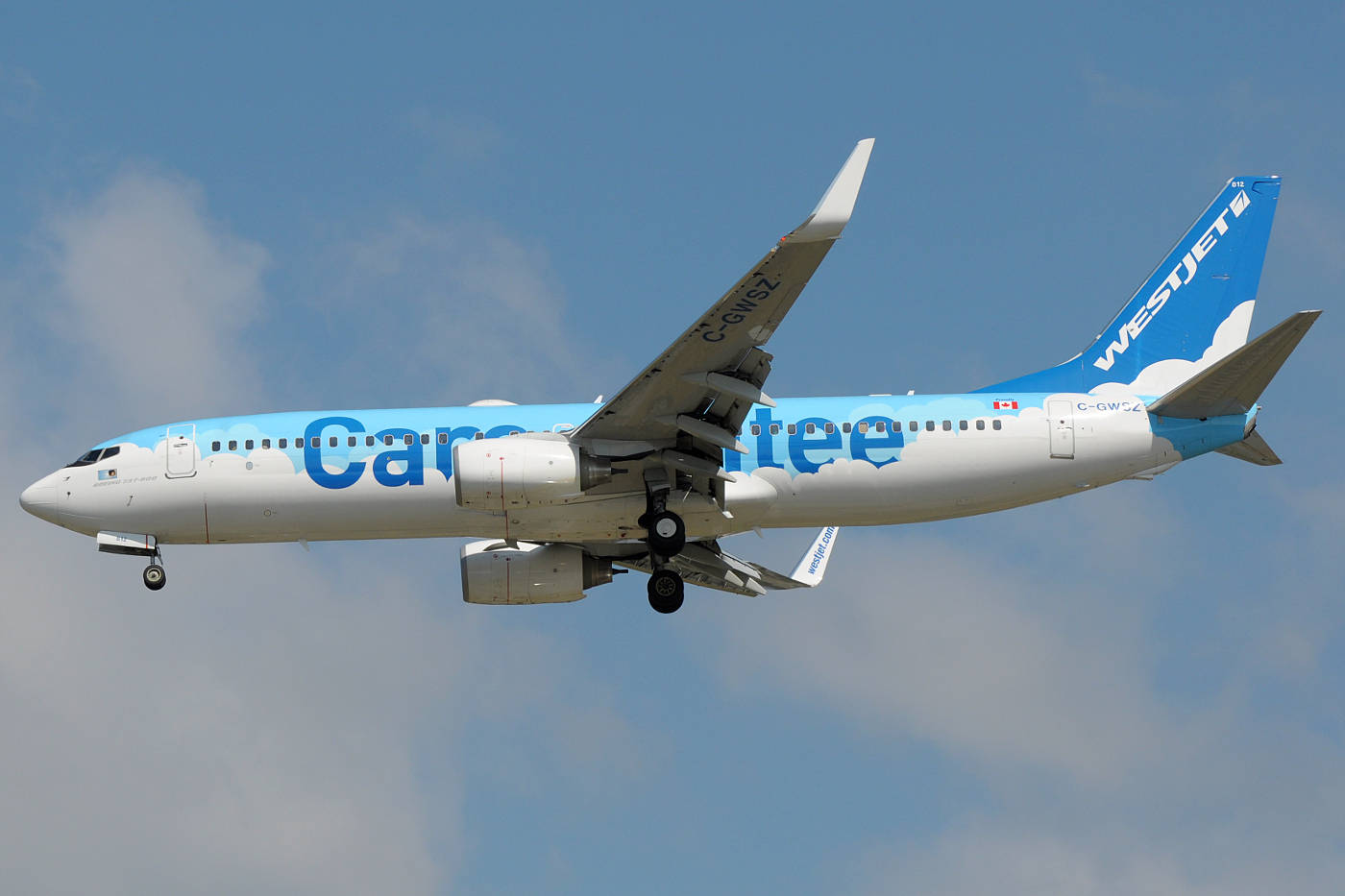 WestJet, airplane, landing gear down, HD Desktop Wallpaper