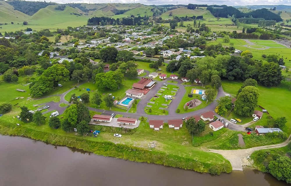 Whanganui River, campsite, aerial view, SD Desktop Wallpaper